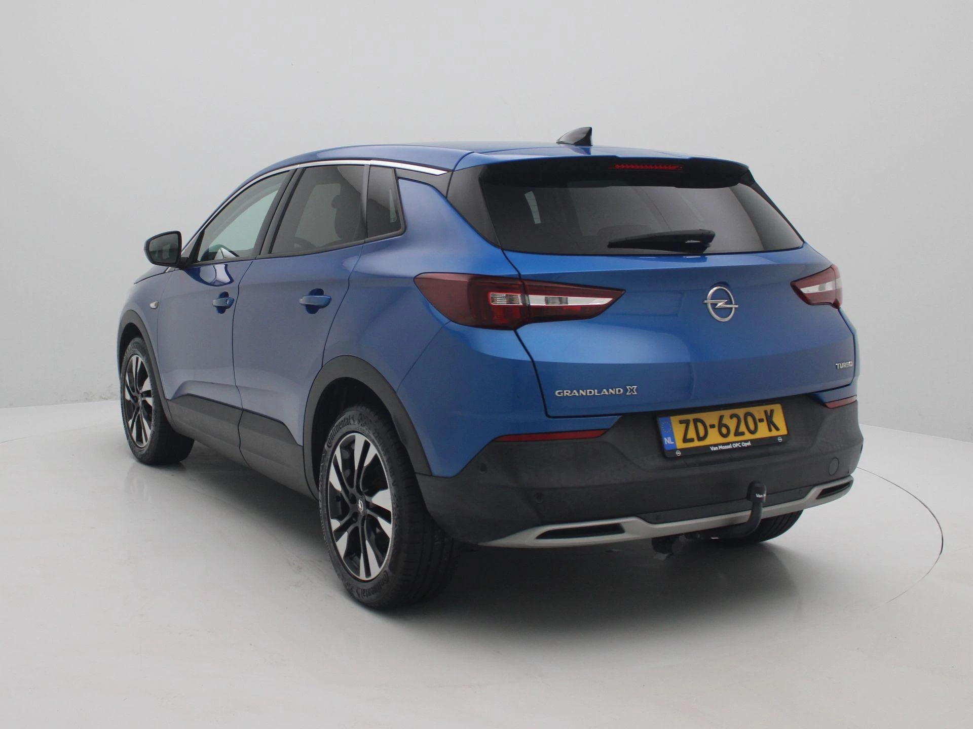 Opel Grandland X 1.2 Turbo Business Executive