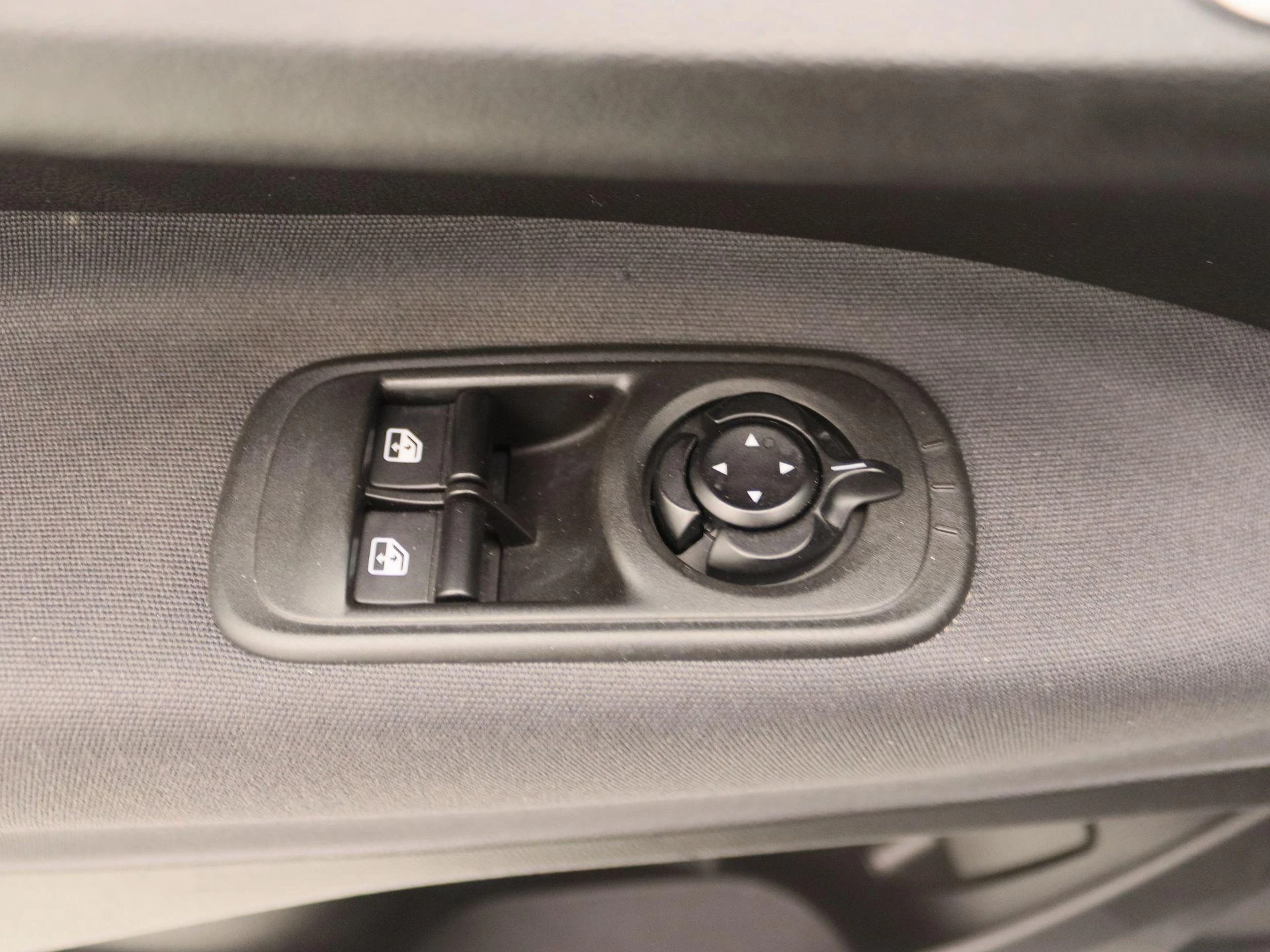 Fiat-500e-image-19