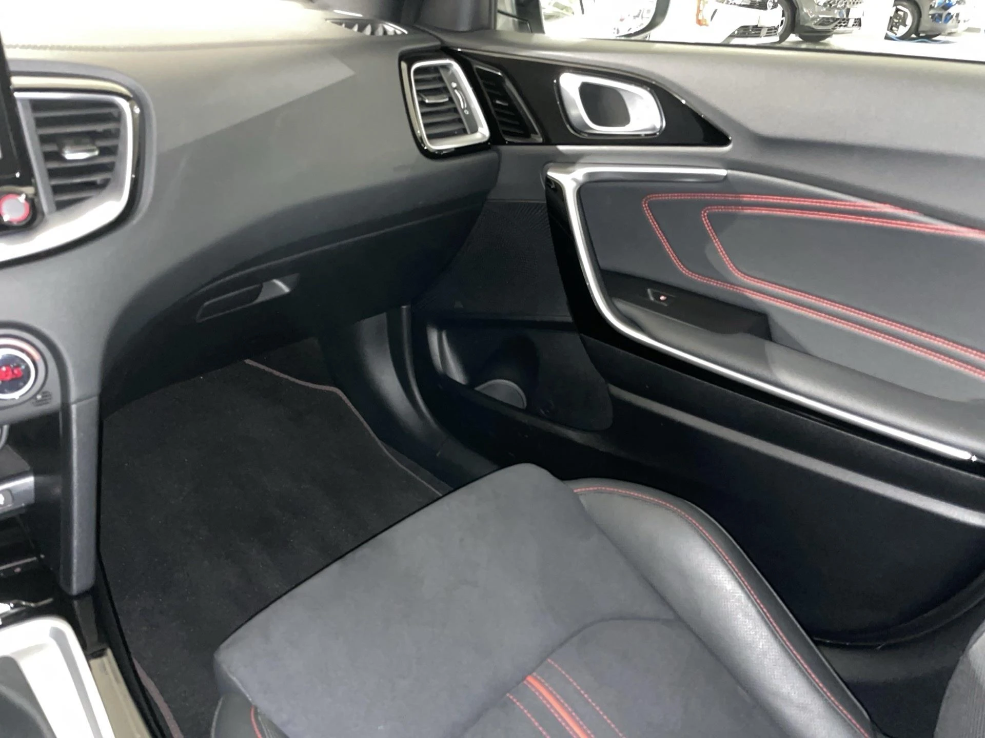 Kia-ProCeed-image-9