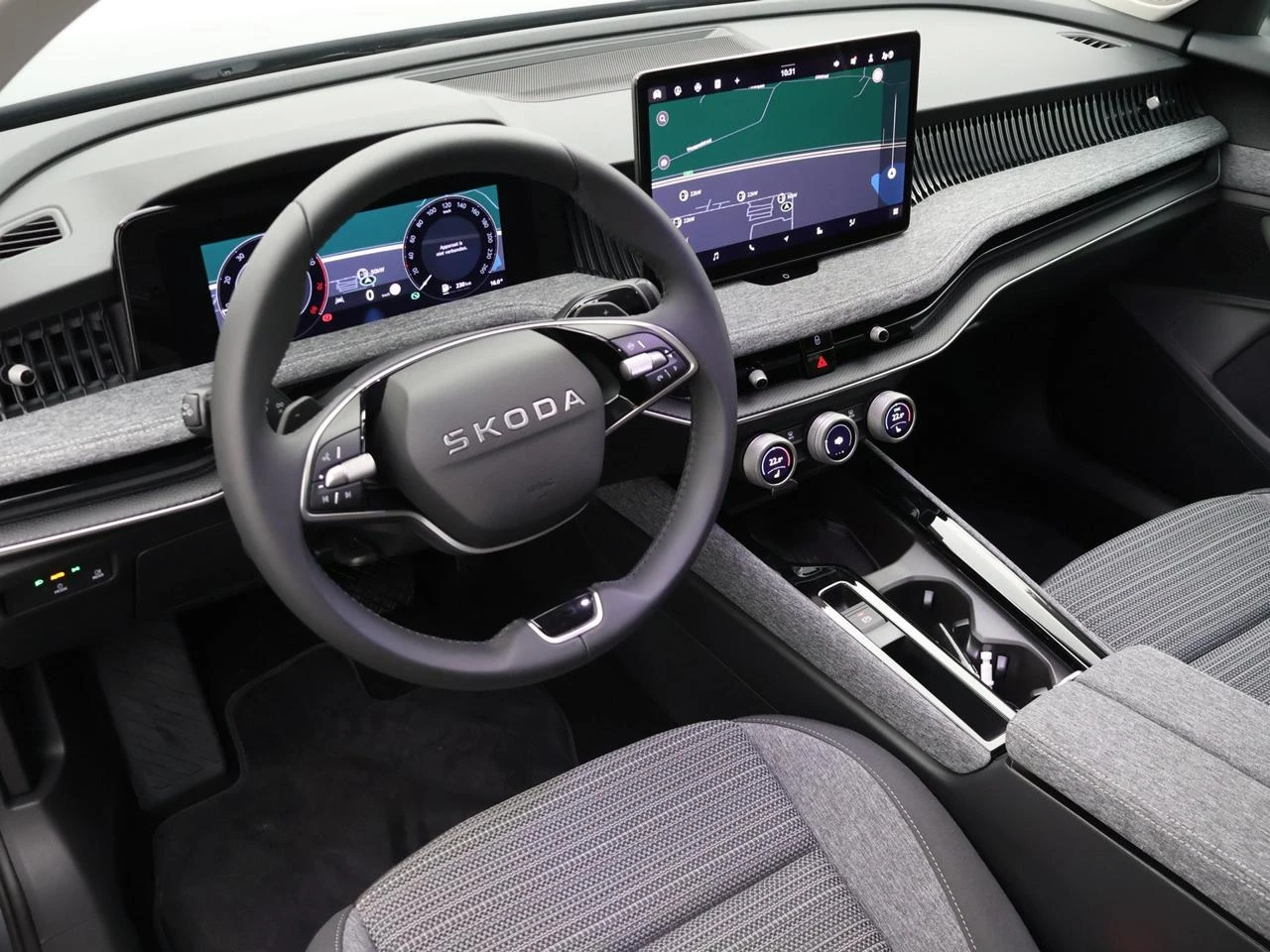 Škoda Superb Combi 1.5 TSI ACT MHEV Family DSG *DEMO*