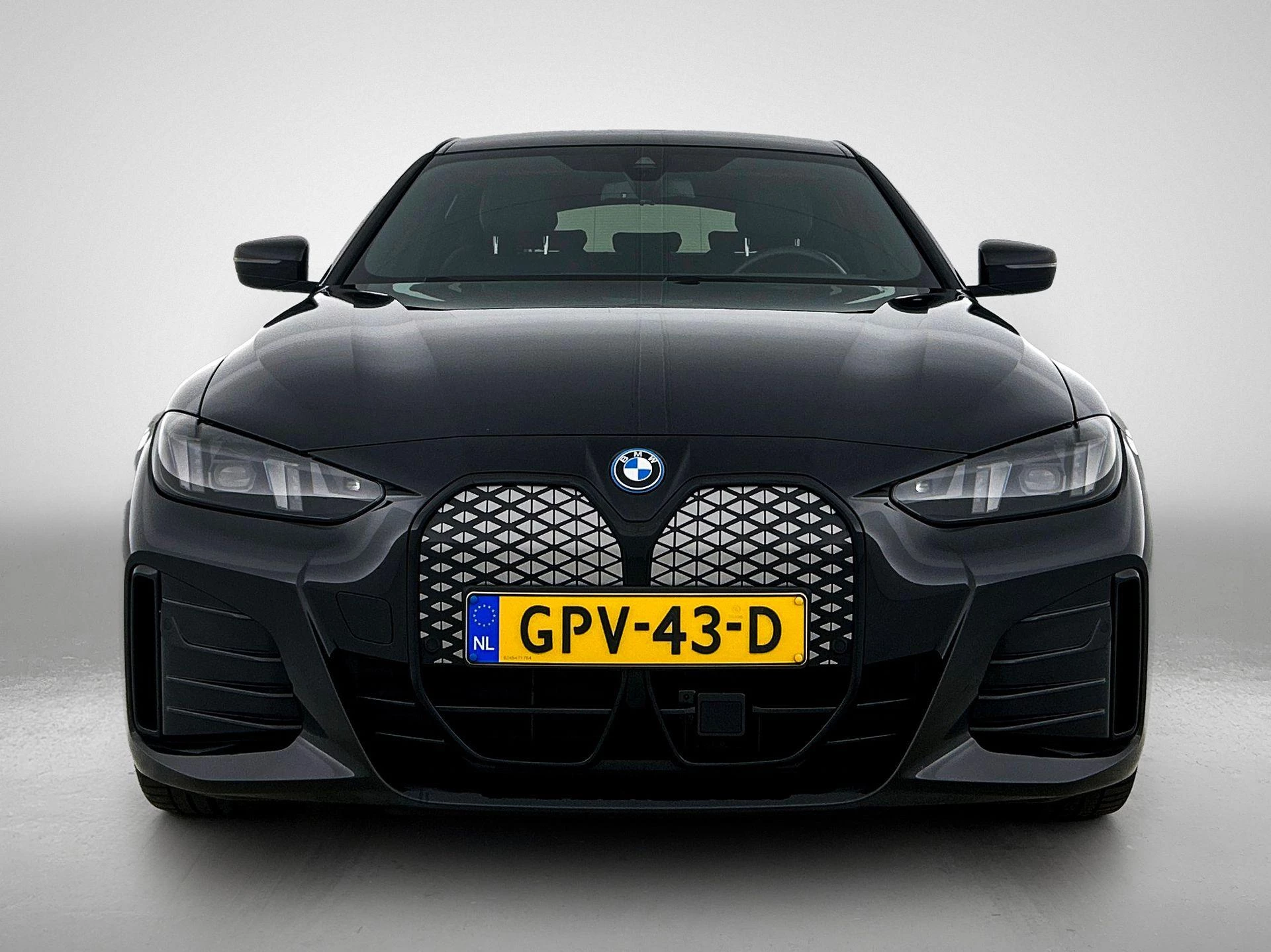 BMW i4 eDrive40 84 kWh