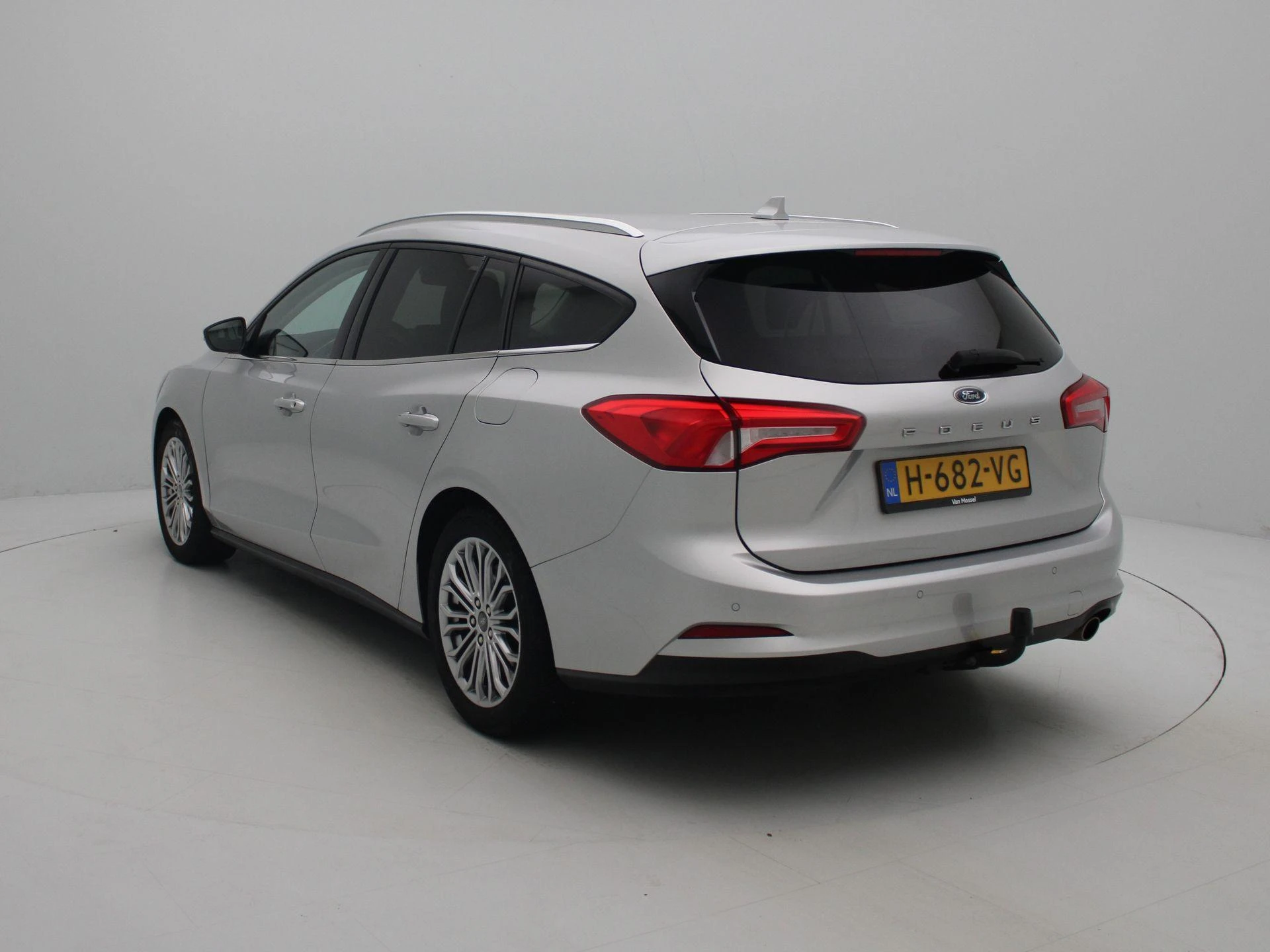 Ford-Focus-image-2