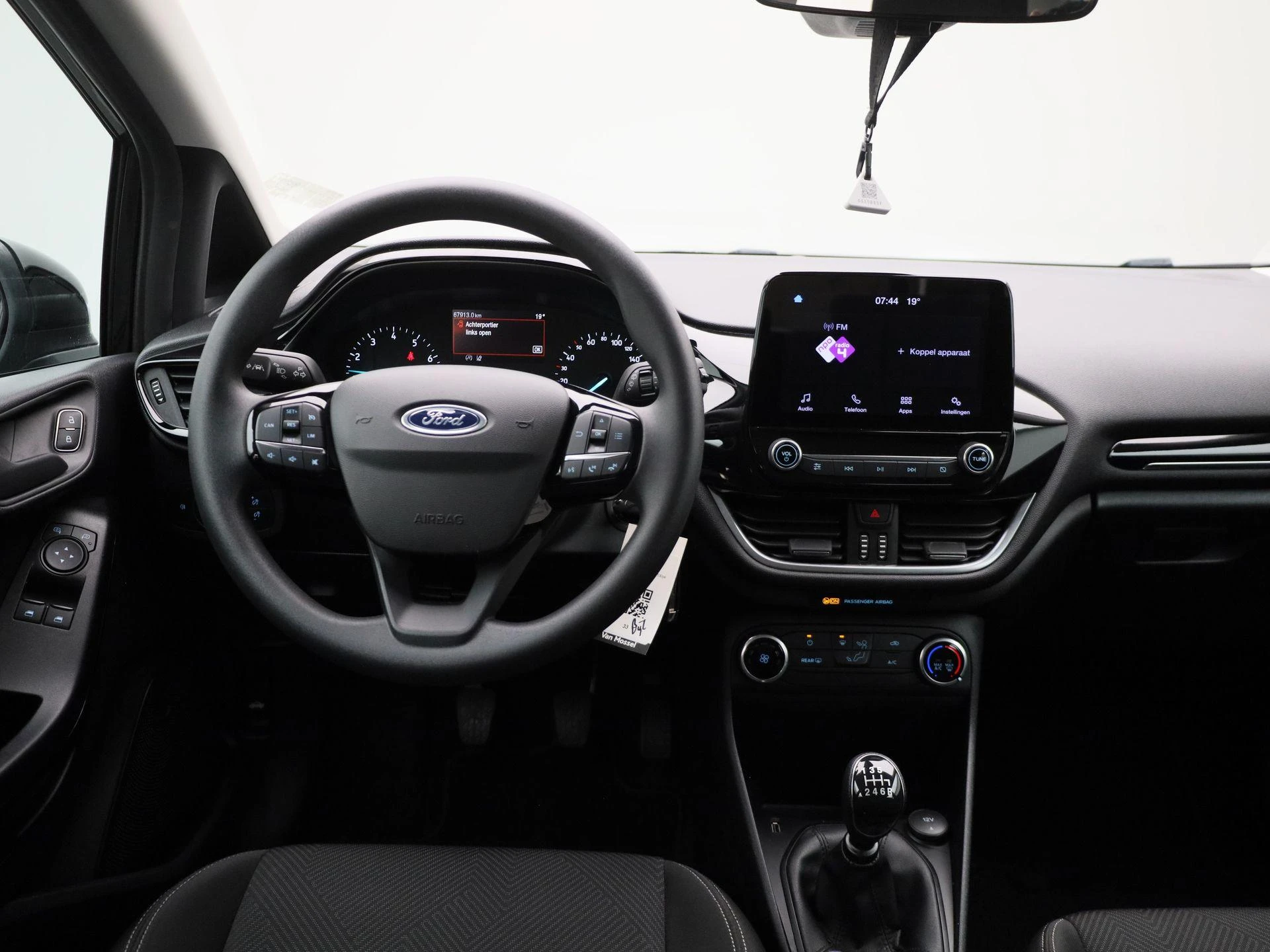 Ford-Fiesta-image-6