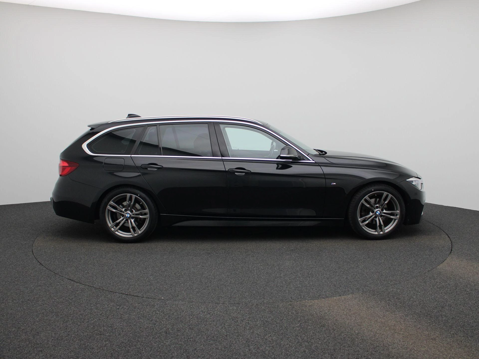 BMW 3 Serie Touring 318i M Sport Corporate Lease