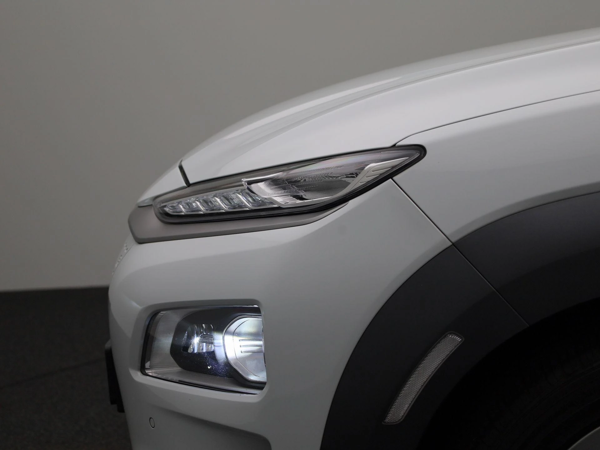 Hyundai-Kona-image-14