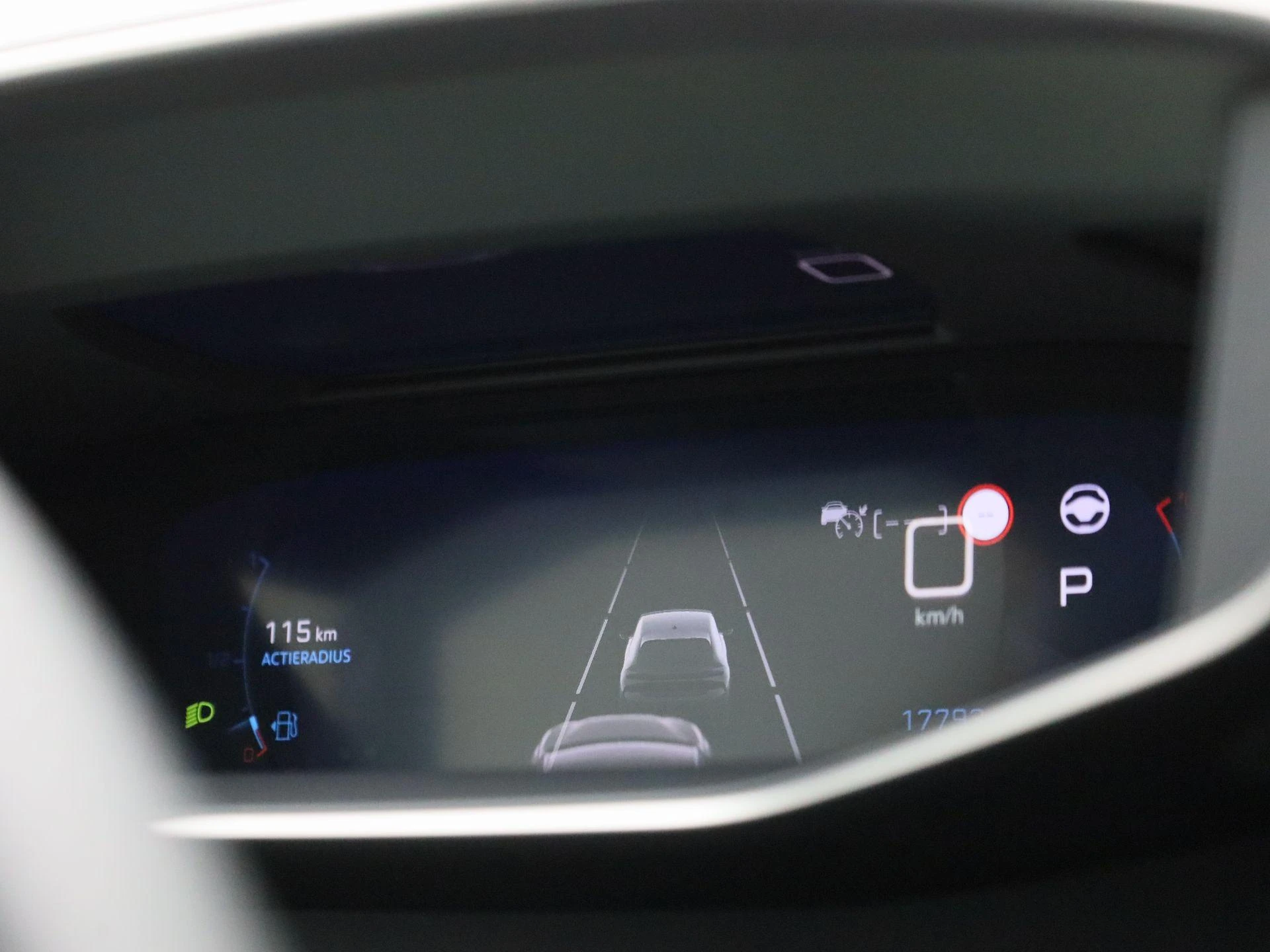 Peugeot-208-image-24