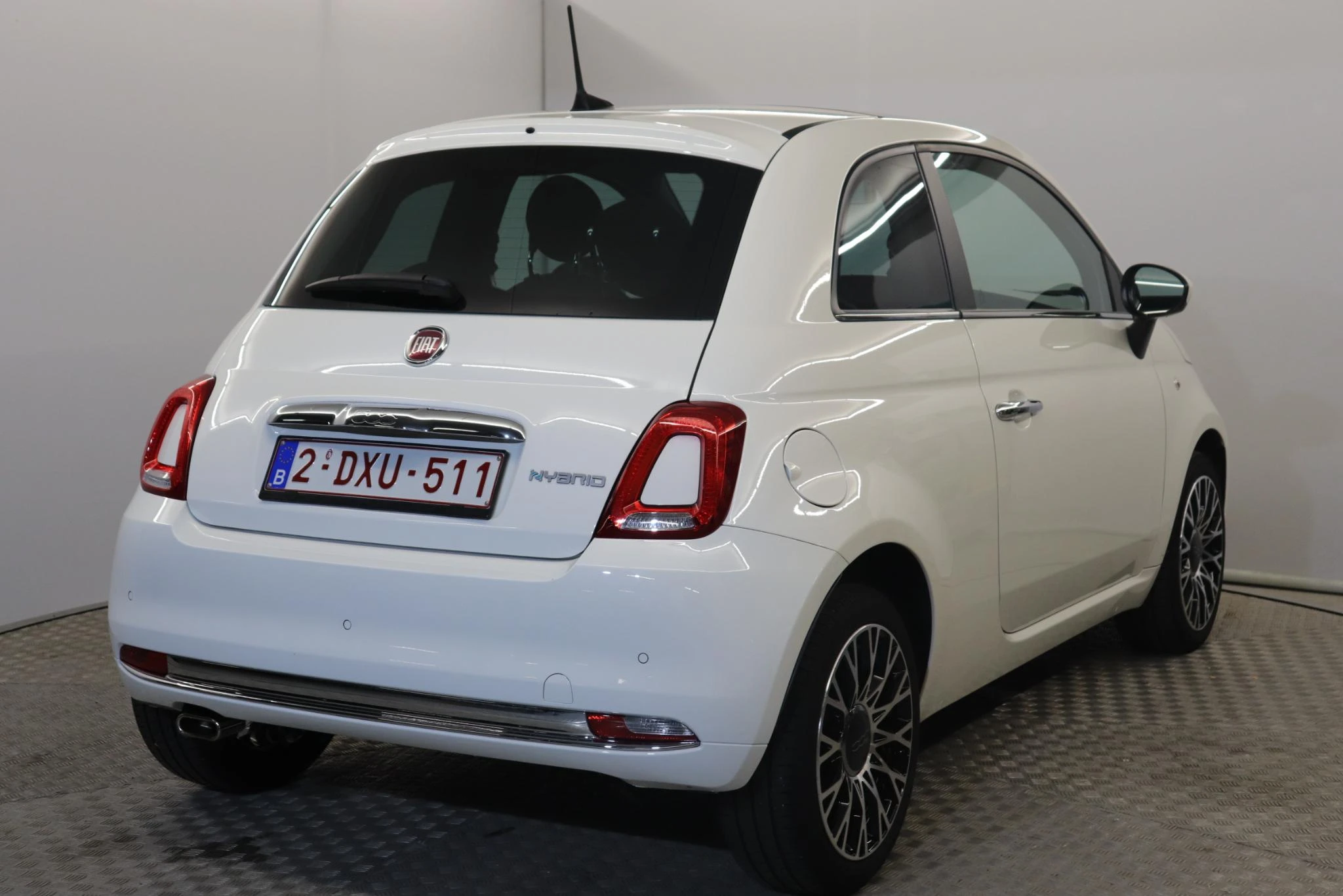 Fiat 500 (3-d) 1.0 Hybrid 70 Dolcevita 51kW