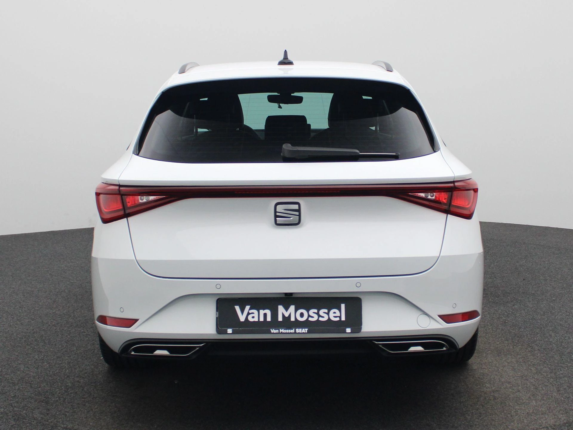 SEAT Leon Sportstourer 1.5 TSI e-Hybrid FR Business