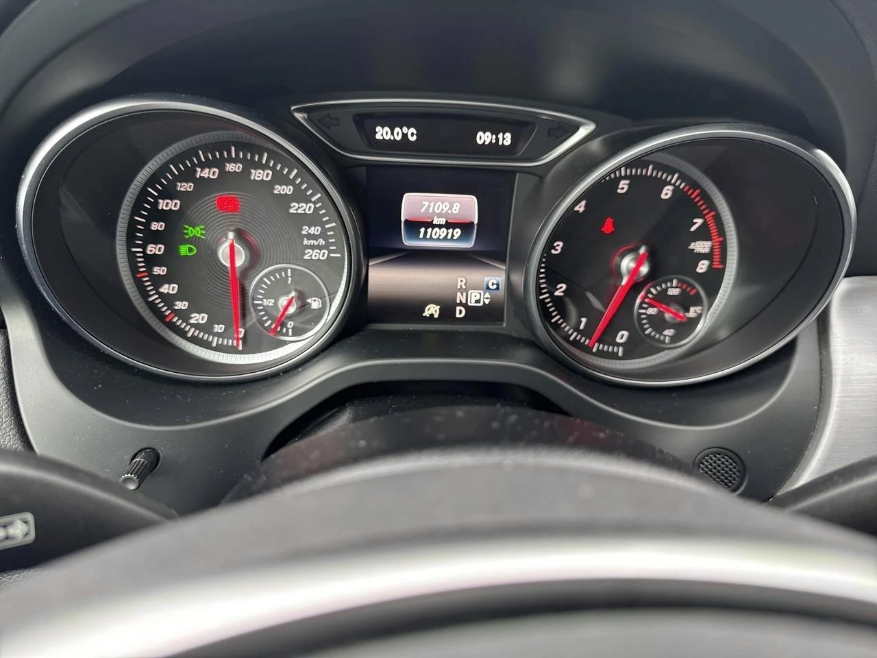Mercedes-Benz-CLA-image-7