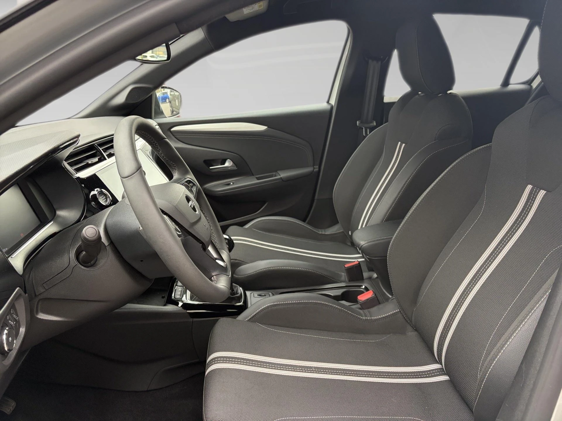 Opel-Corsa-image-7