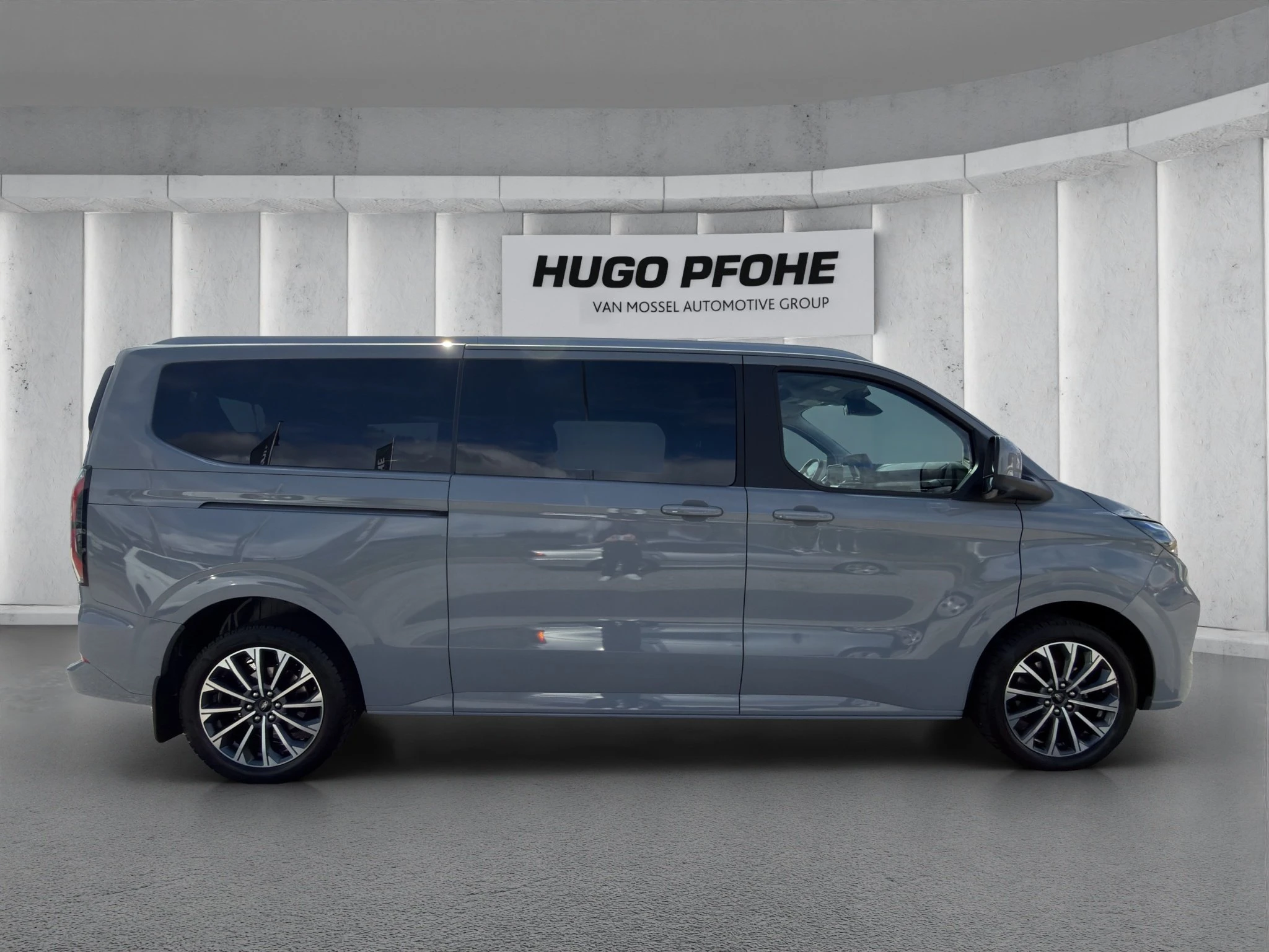 Ford-Tourneo Custom-image-5
