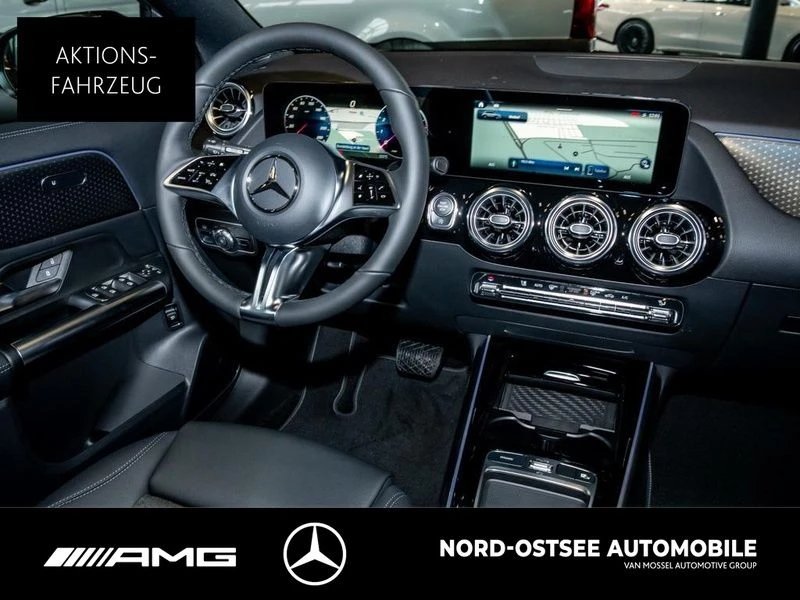 Mercedes-Benz GLA 180 PROGRESSIVE NIGHT PANO AHK DISTRON SOUND Progressive
