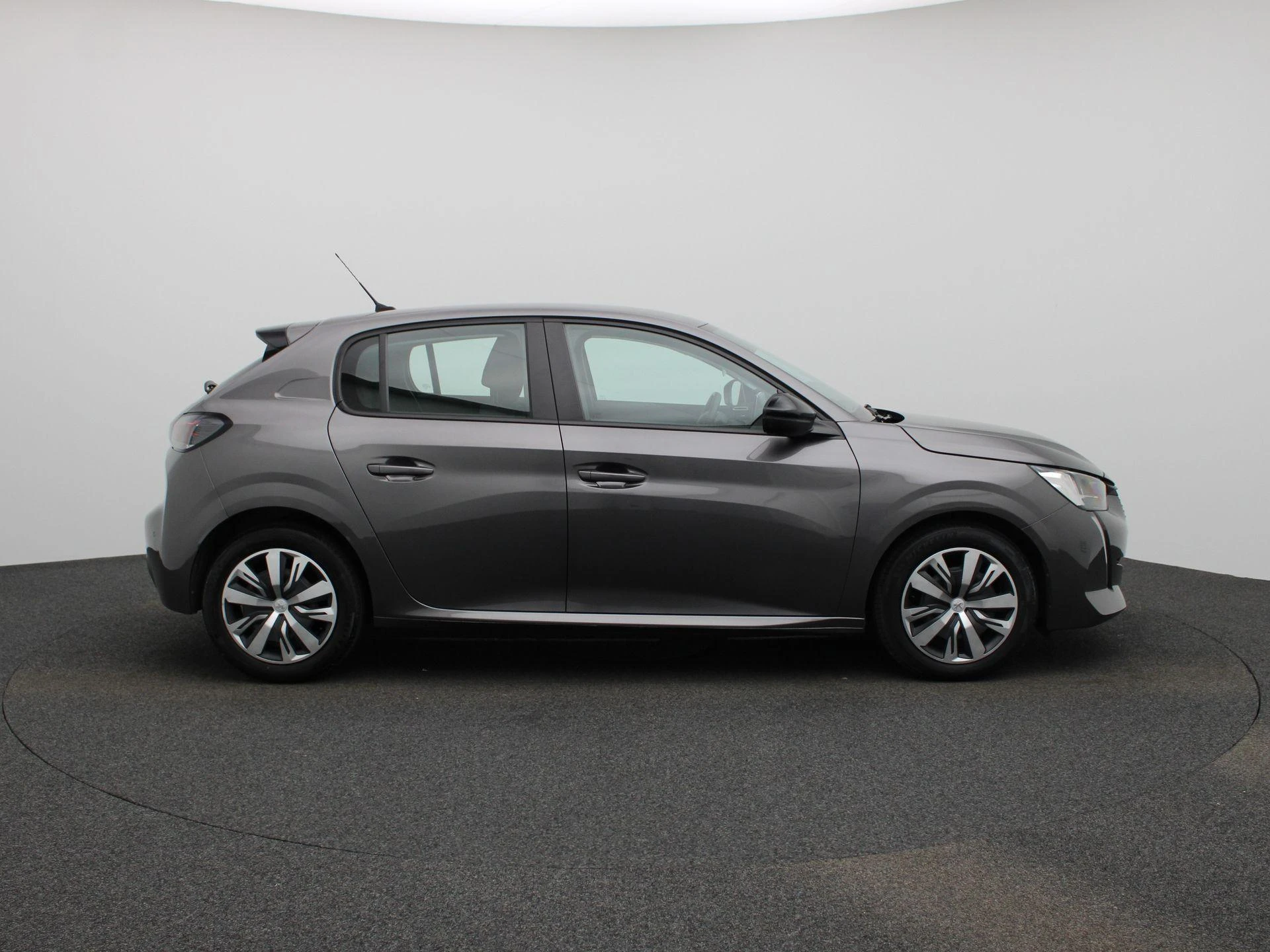 Peugeot-208-image-5