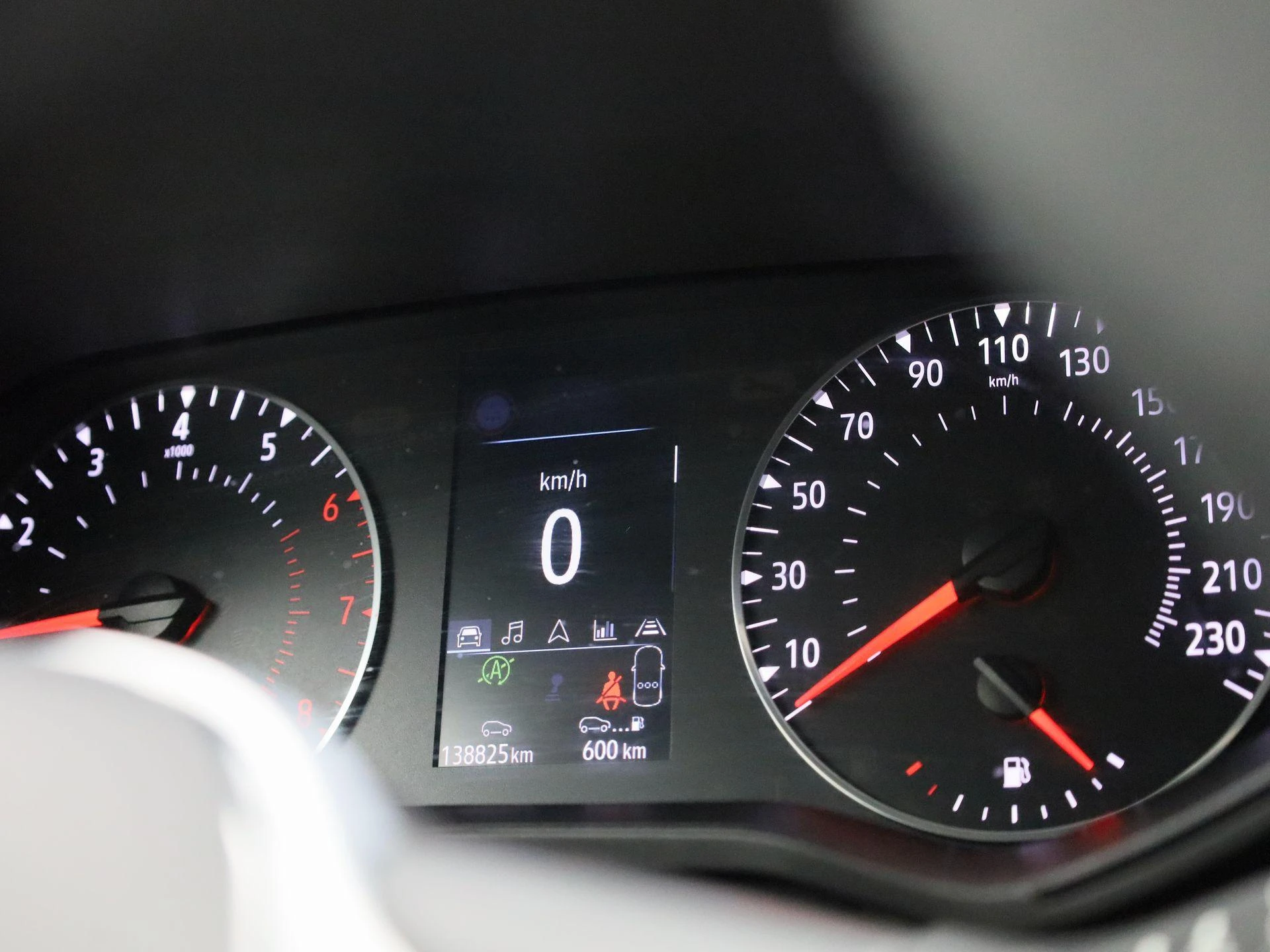 Renault-Clio-image-24