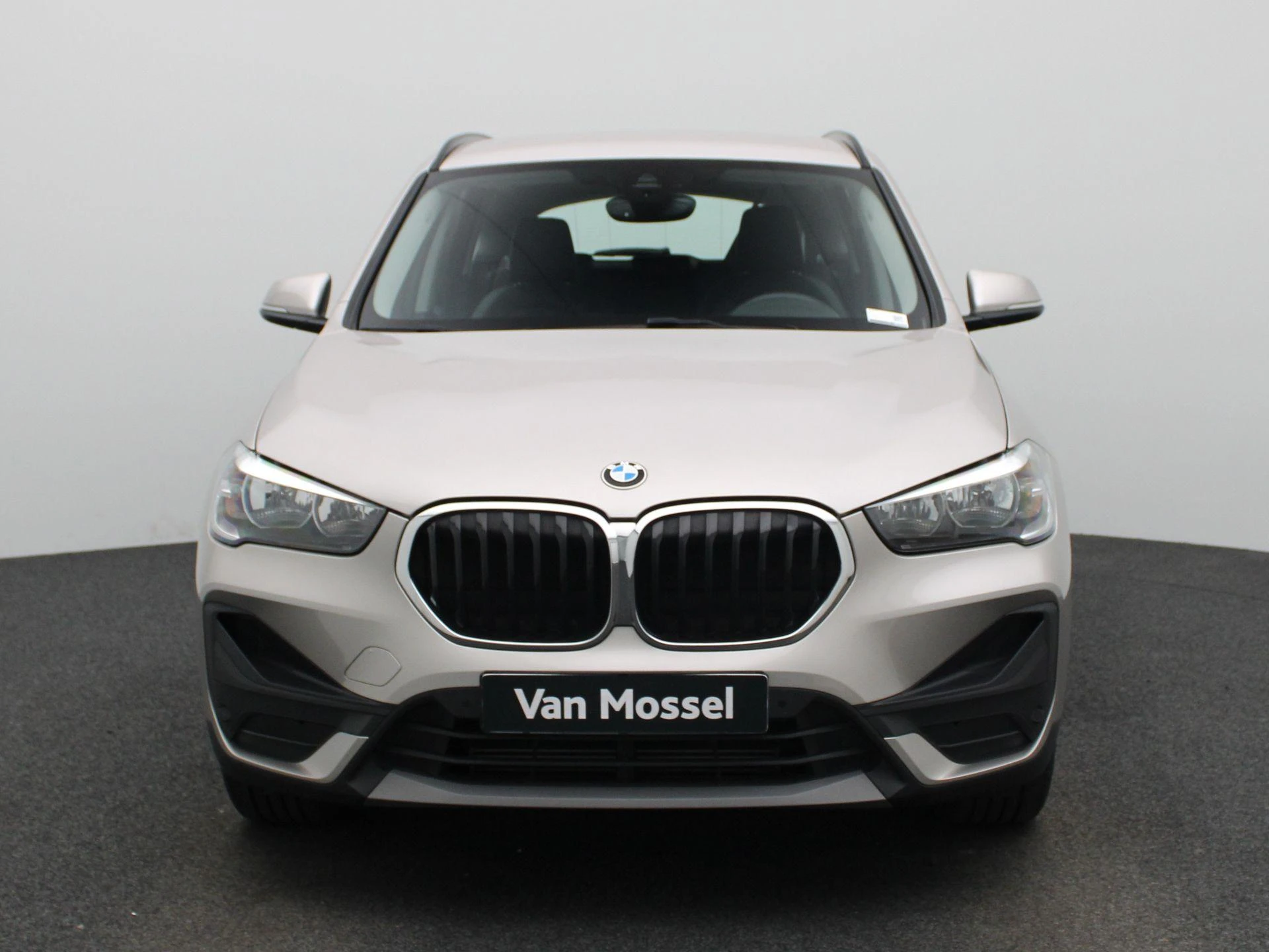 BMW-X1-image-2