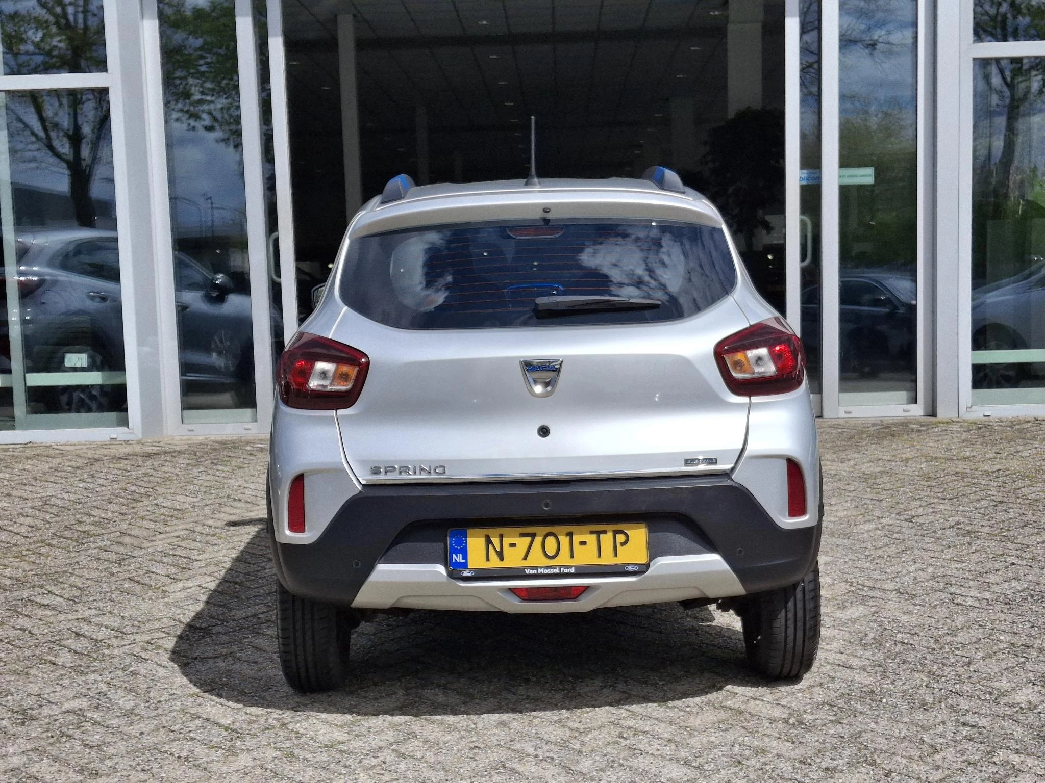 Dacia-Spring-image-3