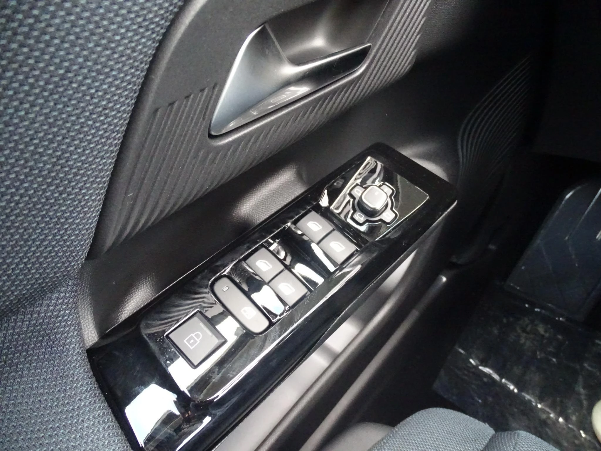 Citroën-C5 Aircross-image-18
