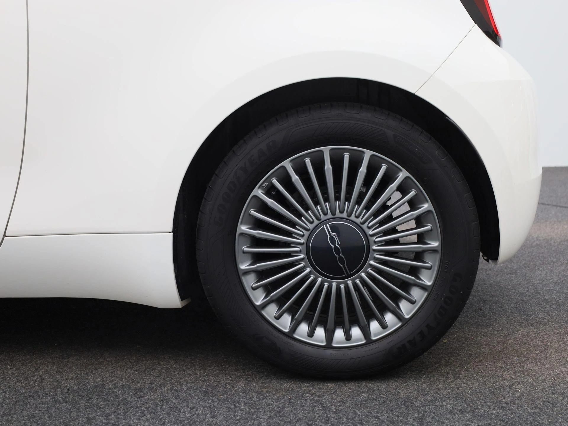 Fiat-500-image-12