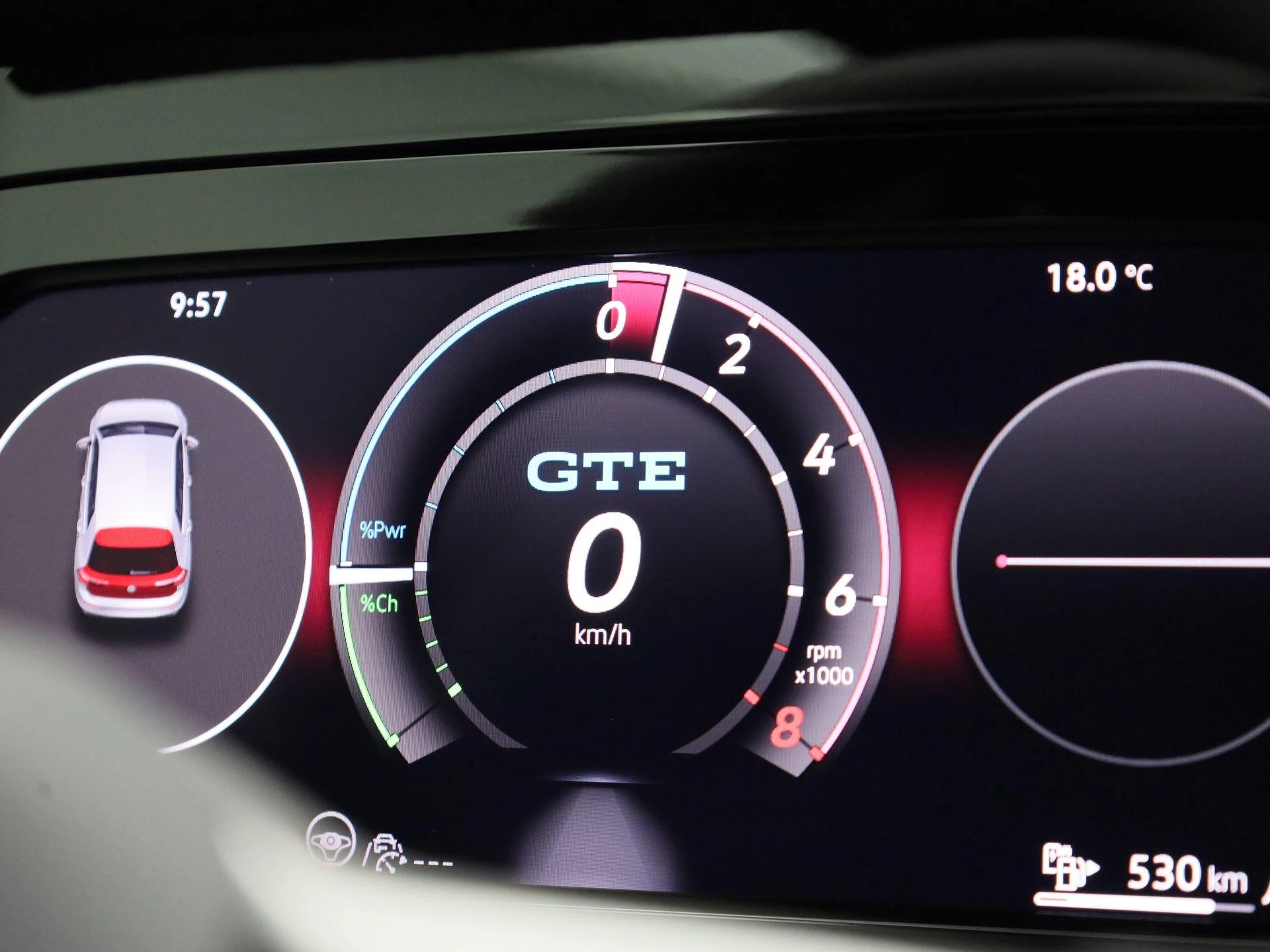 Volkswagen-Golf-image-31