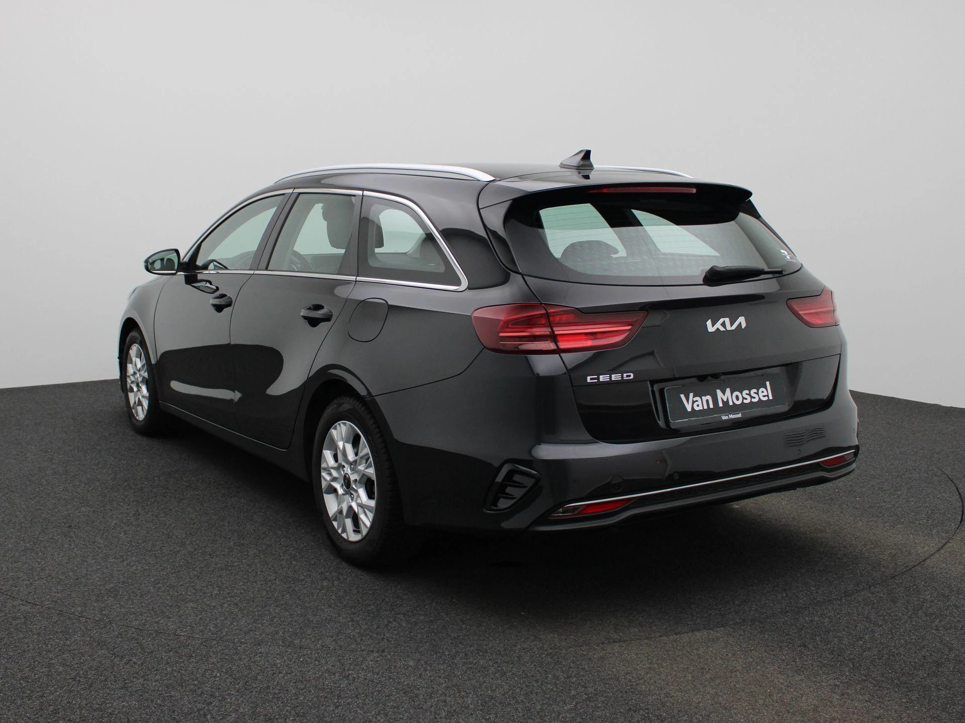 Kia-cee'd-image-1