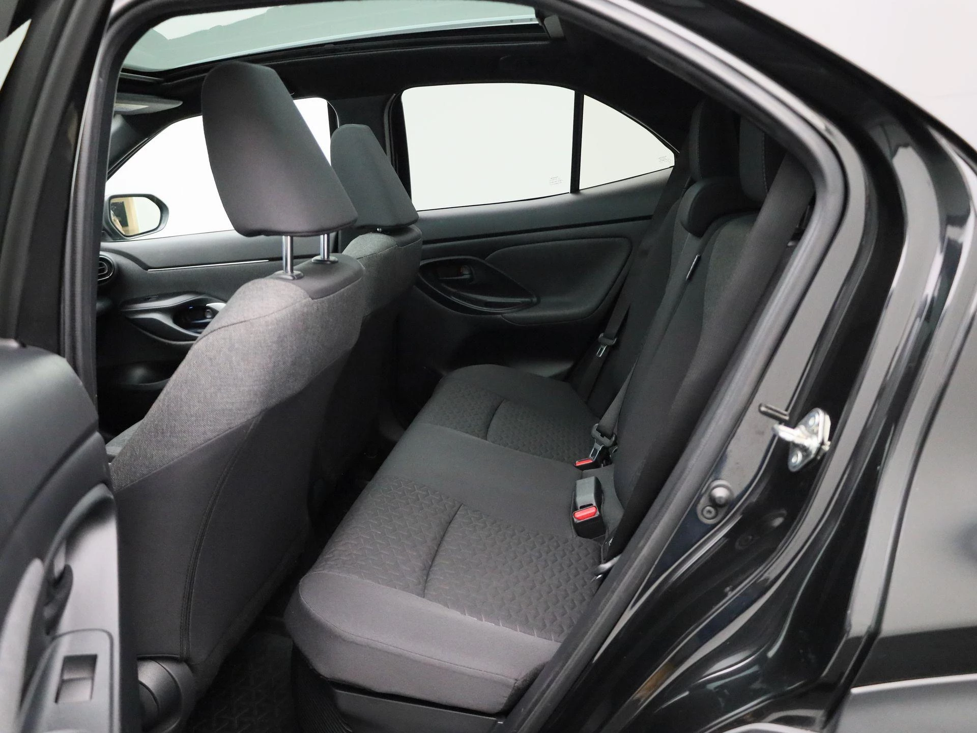 Toyota-Yaris Cross-image-10