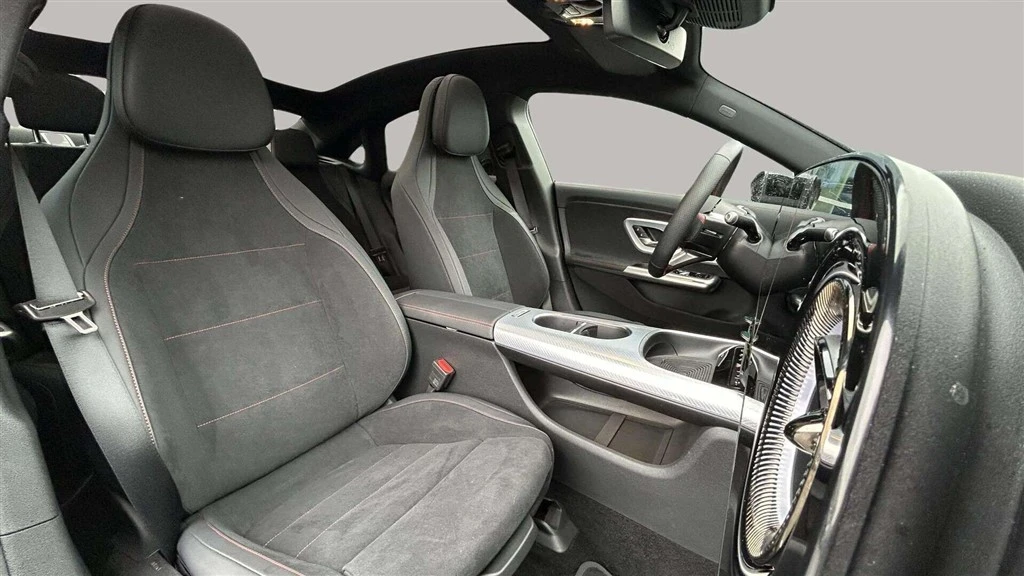 Mercedes-Benz-CLA-image-19
