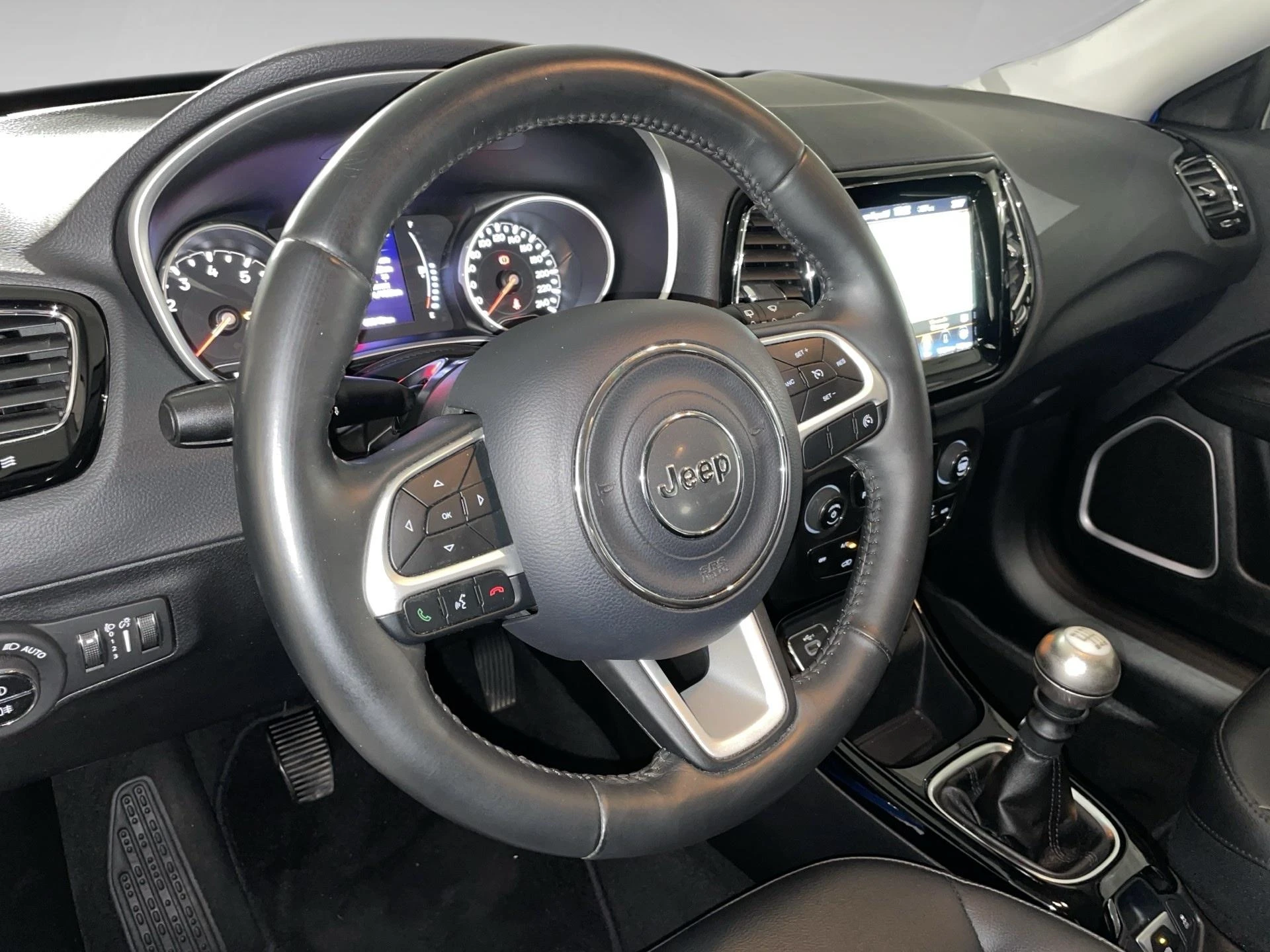 Jeep-Compass-image-7