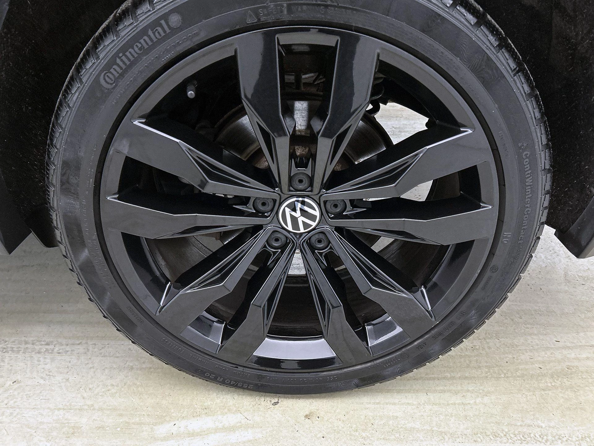 Volkswagen-Tiguan-image-34