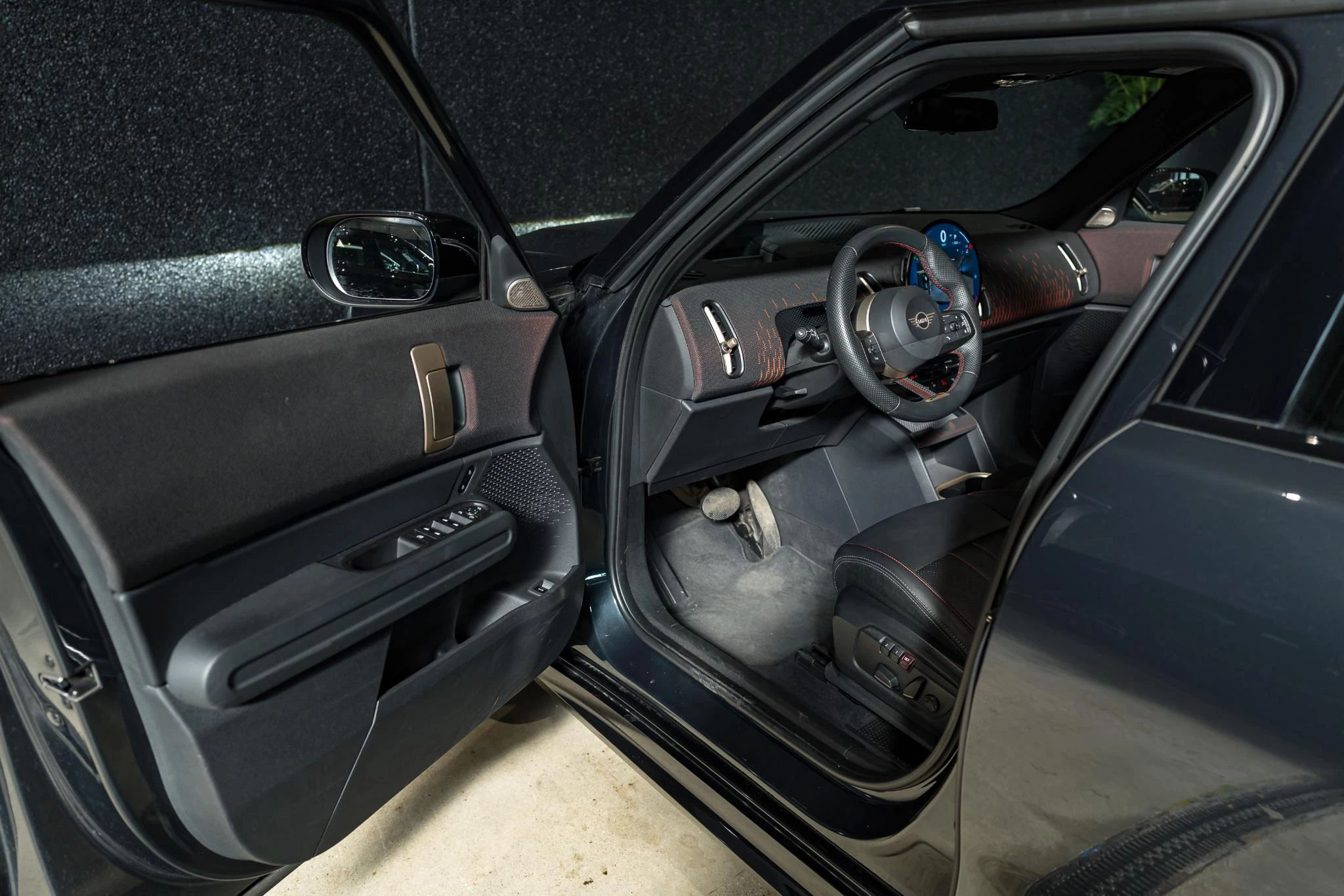 MINI-Countryman-image-19