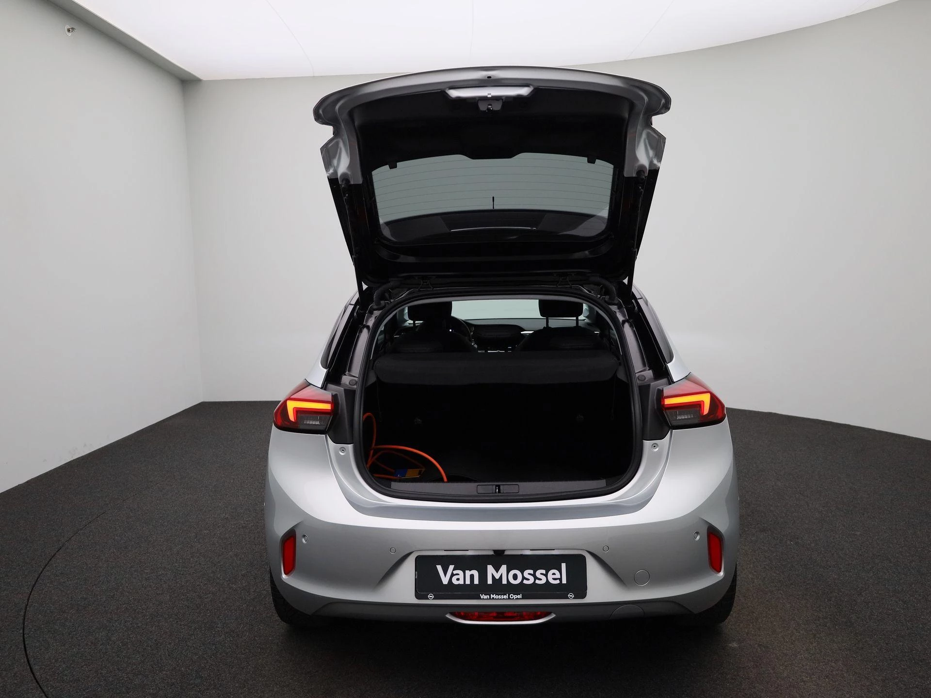 Opel-Corsa-e-image-10