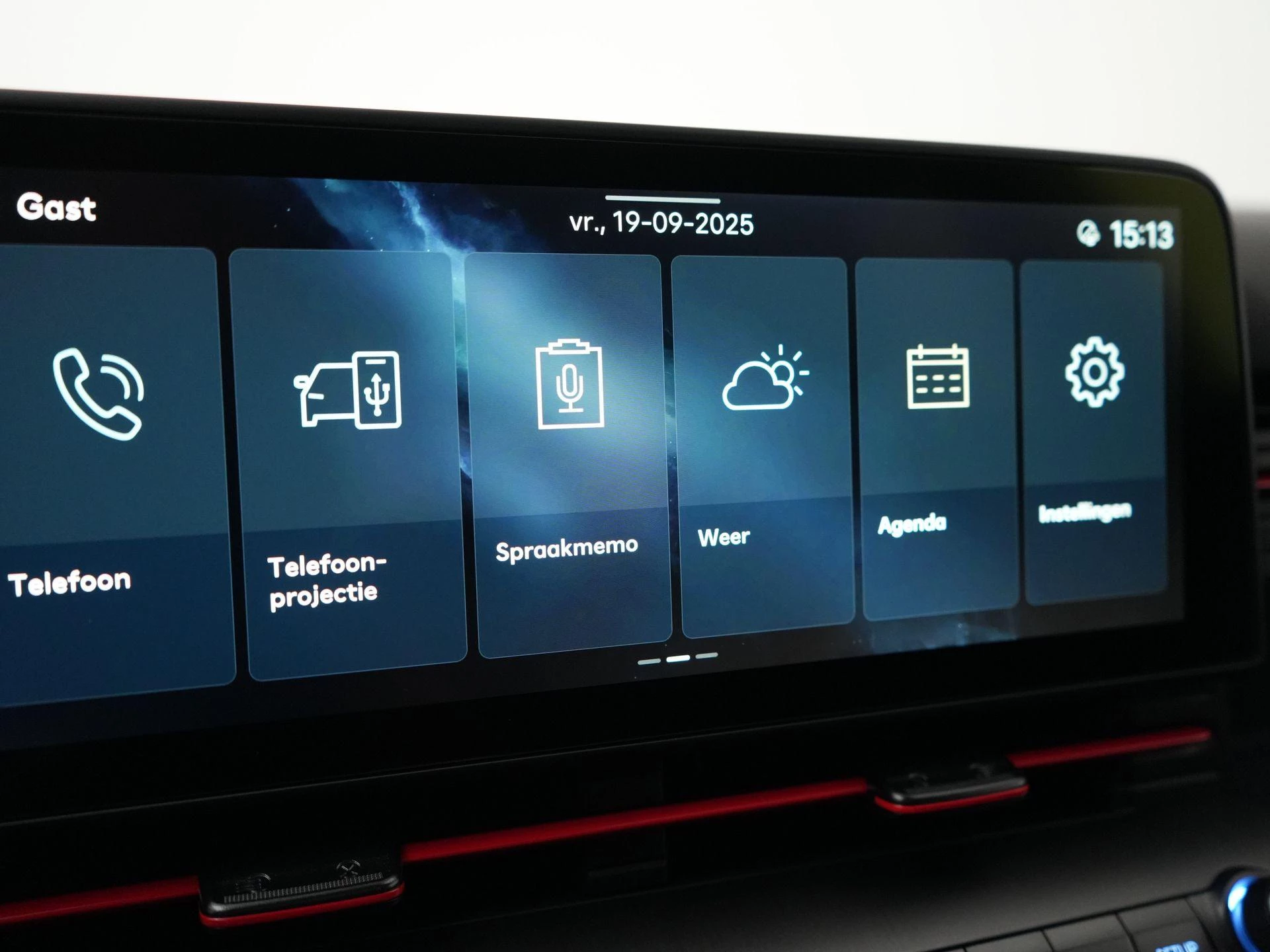 Hyundai-Kona-image-25