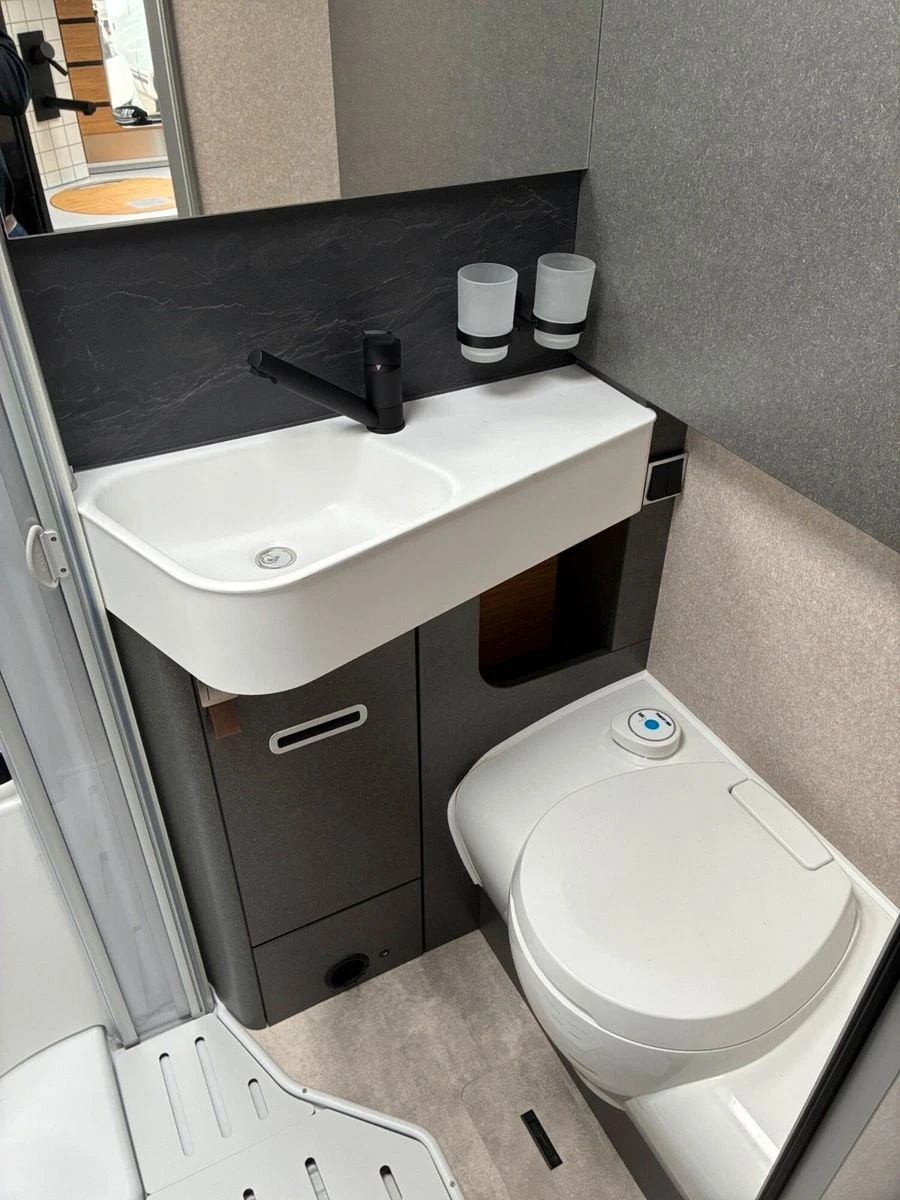 Hymer--image-15