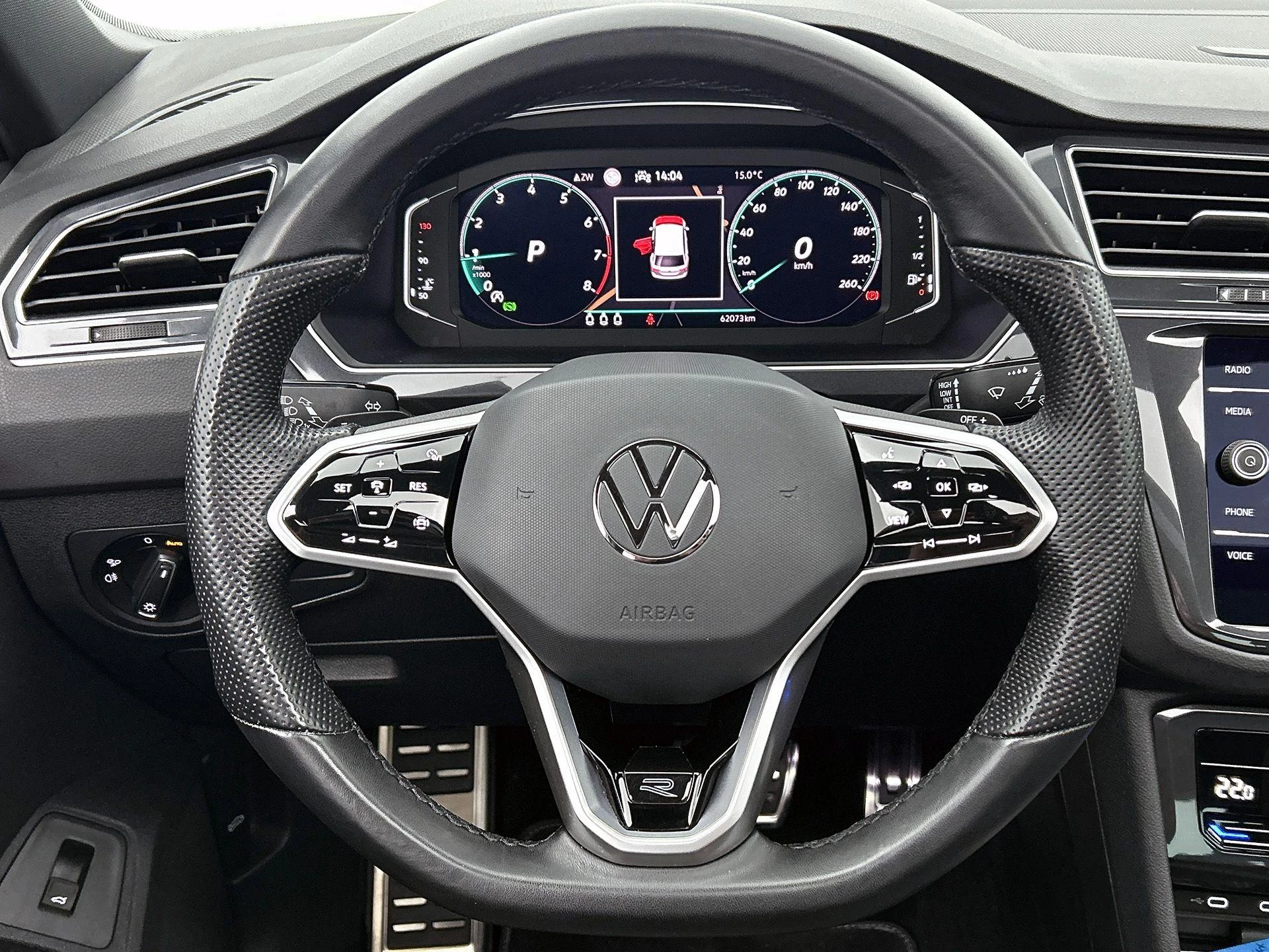 Volkswagen-Tiguan-image-30