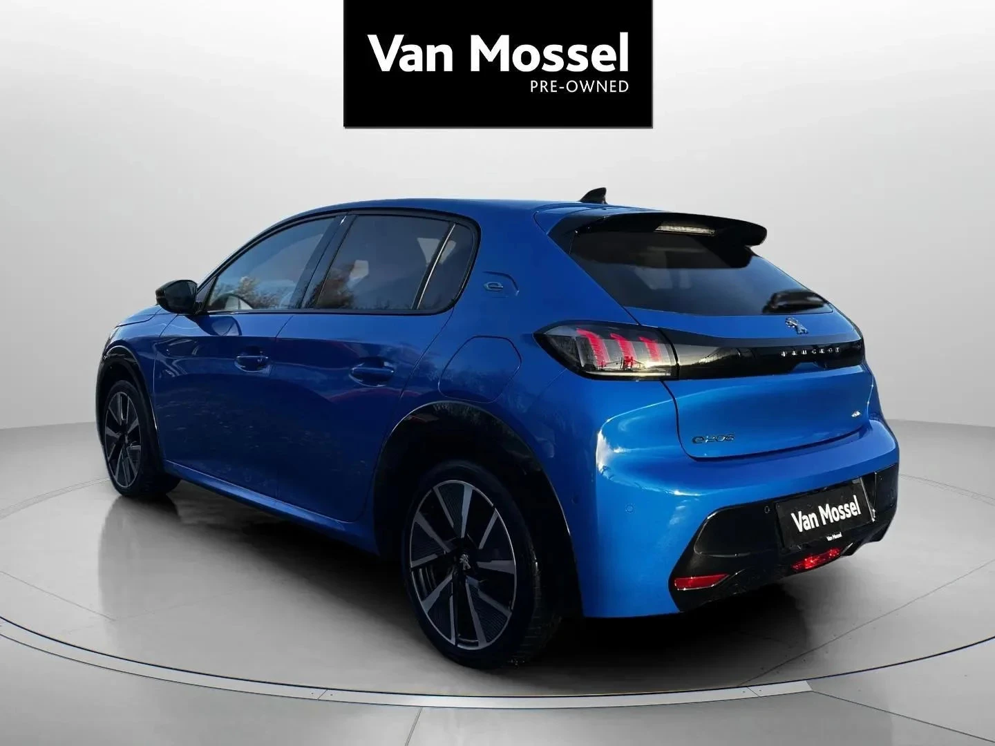 Peugeot-e-208-image-6