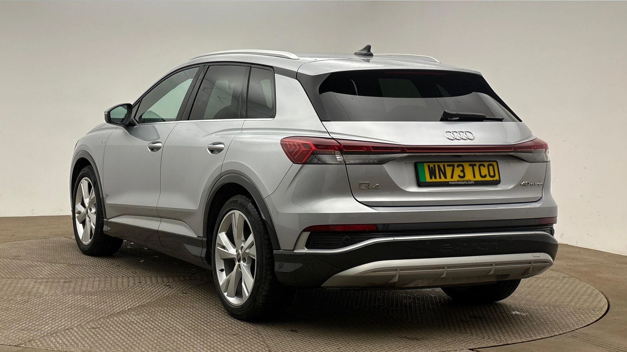 Audi-Q4 e-tron-image-30