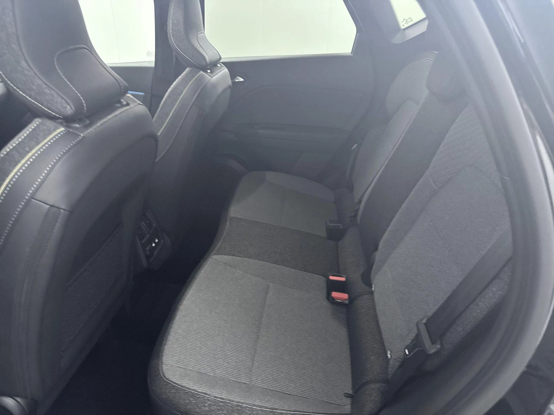 Renault-Captur-image-24