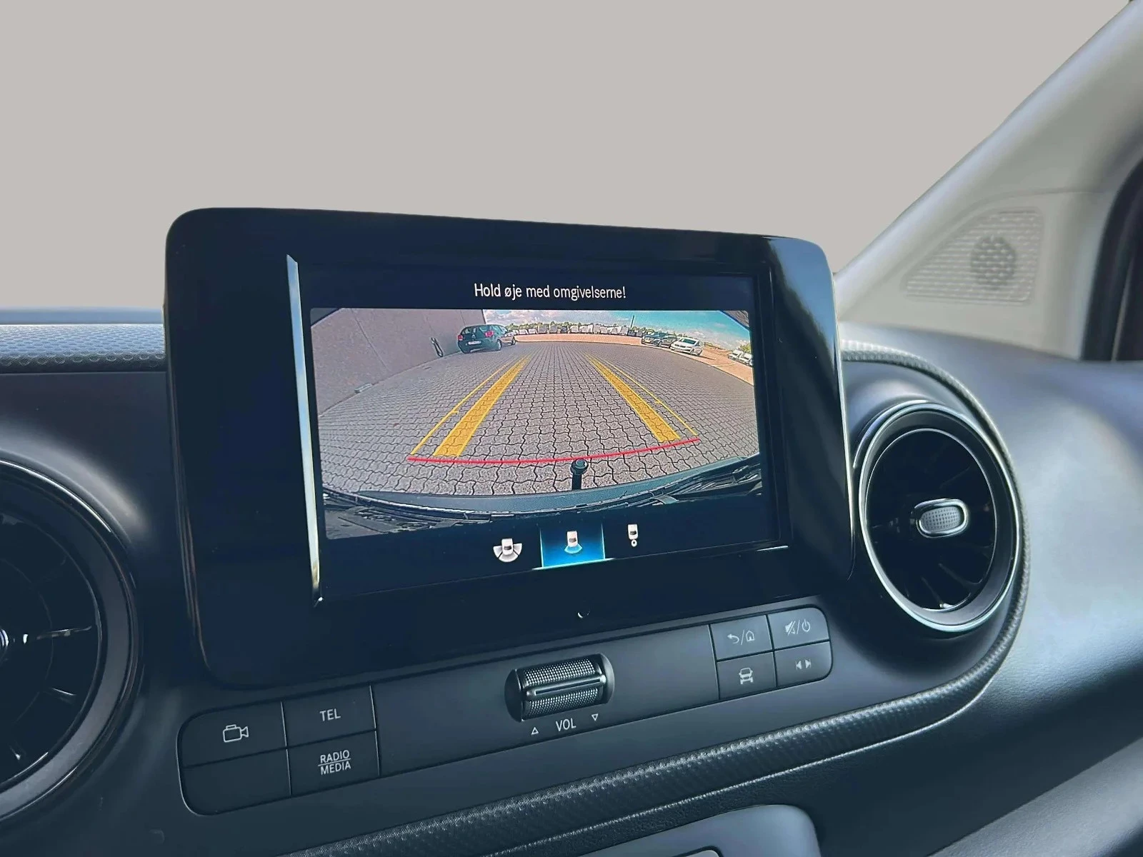 Mercedes-Benz-eCitan-image-13