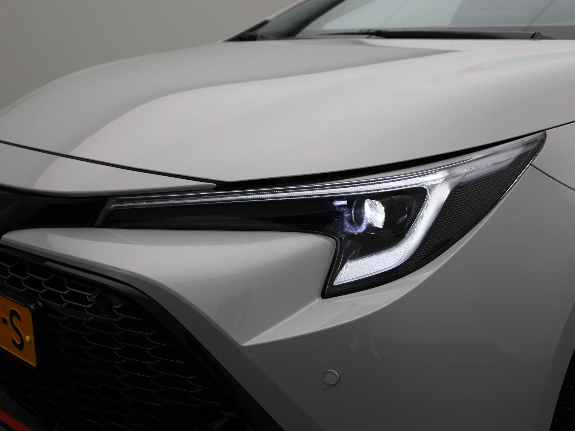 Toyota Corolla Touring Sports - 16