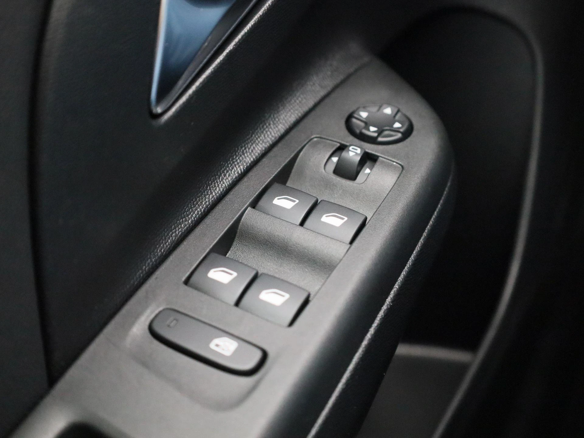 Opel-Corsa-e-image-26