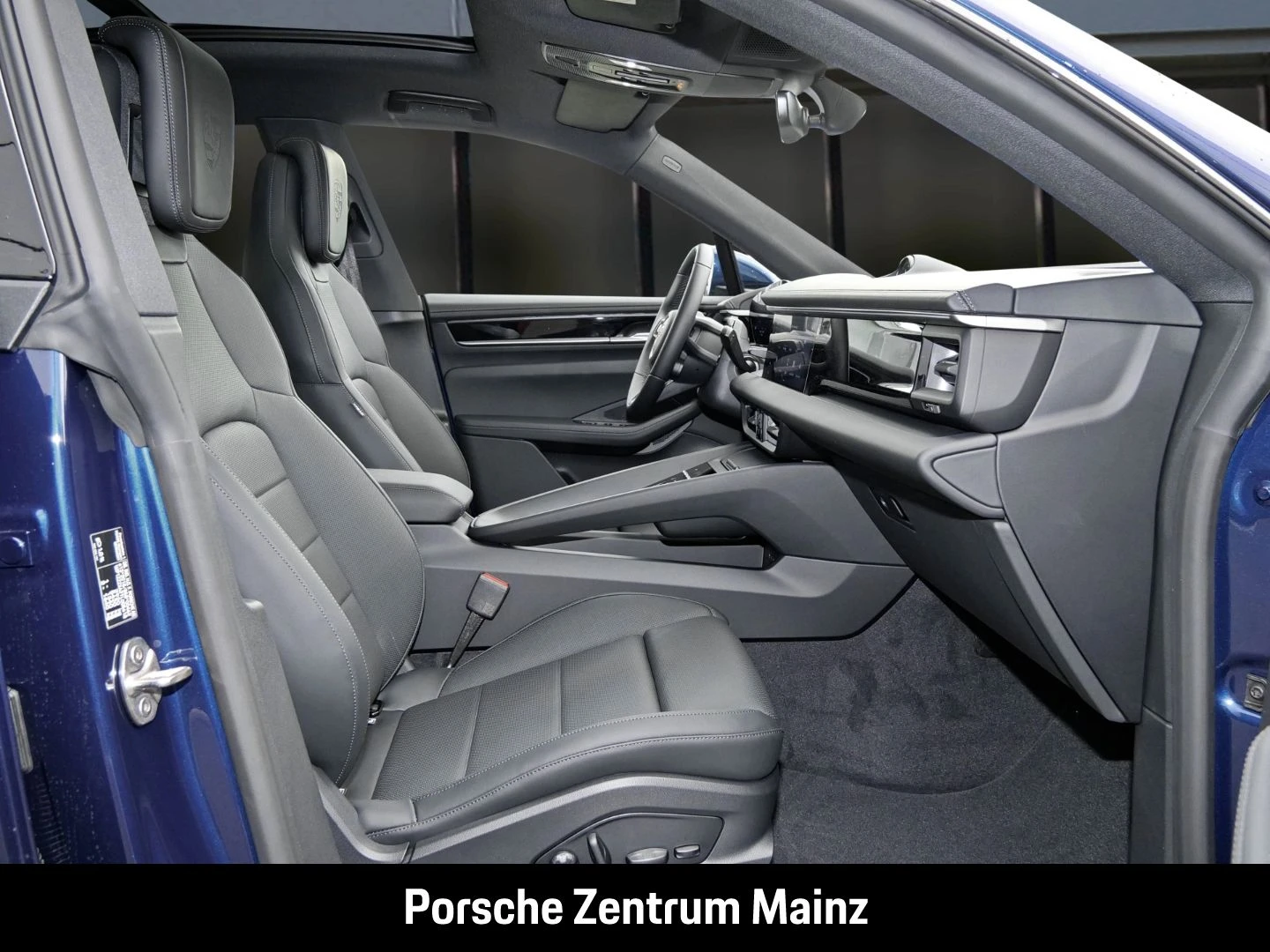 Porsche-Macan-image-19