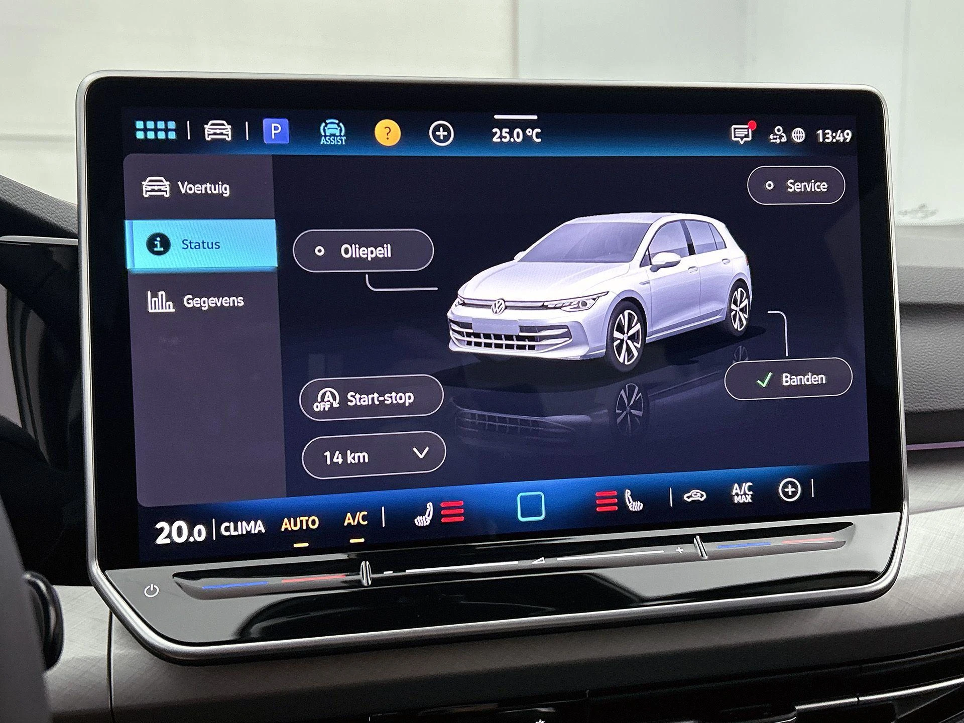 Volkswagen-Golf-image-9