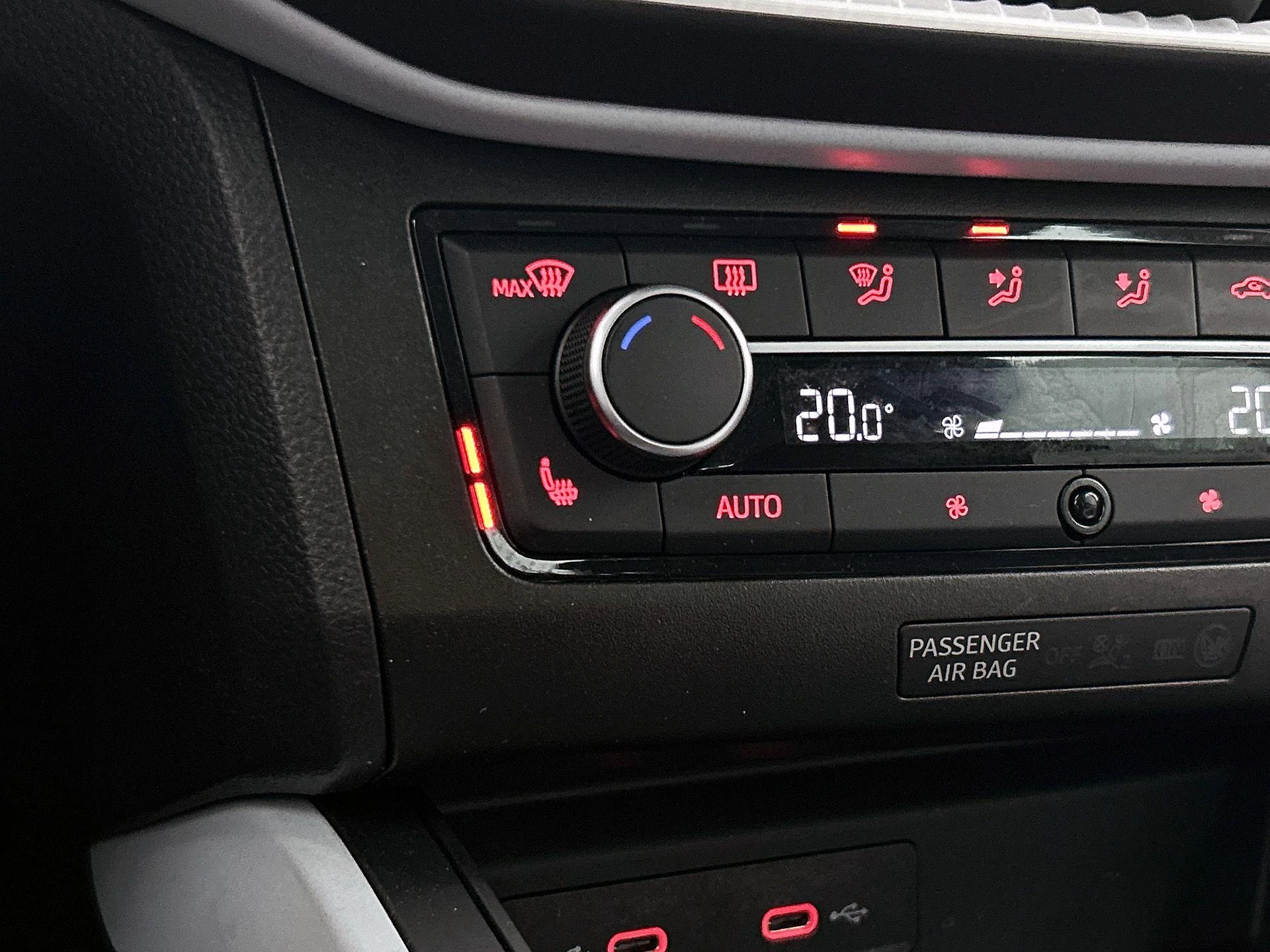 SEAT-Arona-image-7