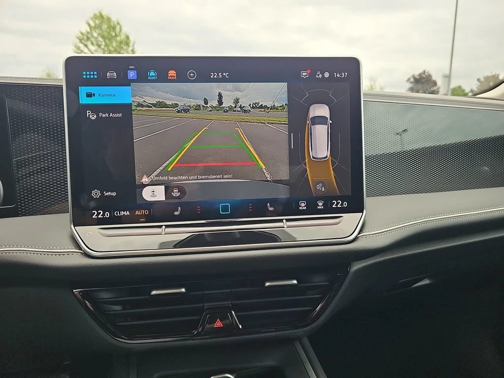 Volkswagen Passat 1.5l TSI DSG Business *Rear View