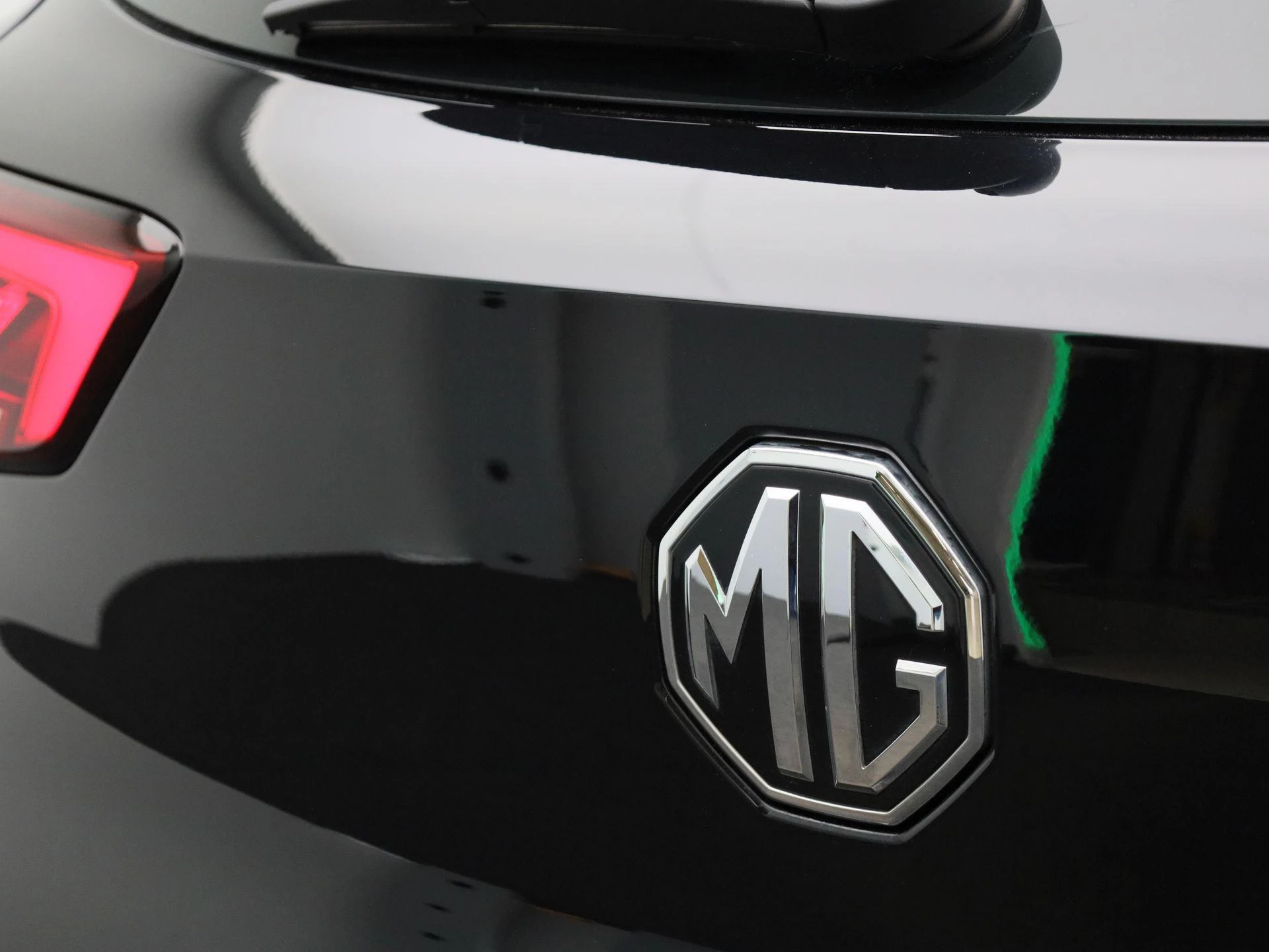 MG ZS EV Standard Range Luxury 50 kWh