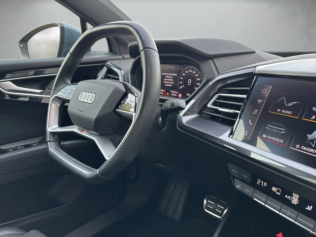 Audi-Q4 e-tron-image-7
