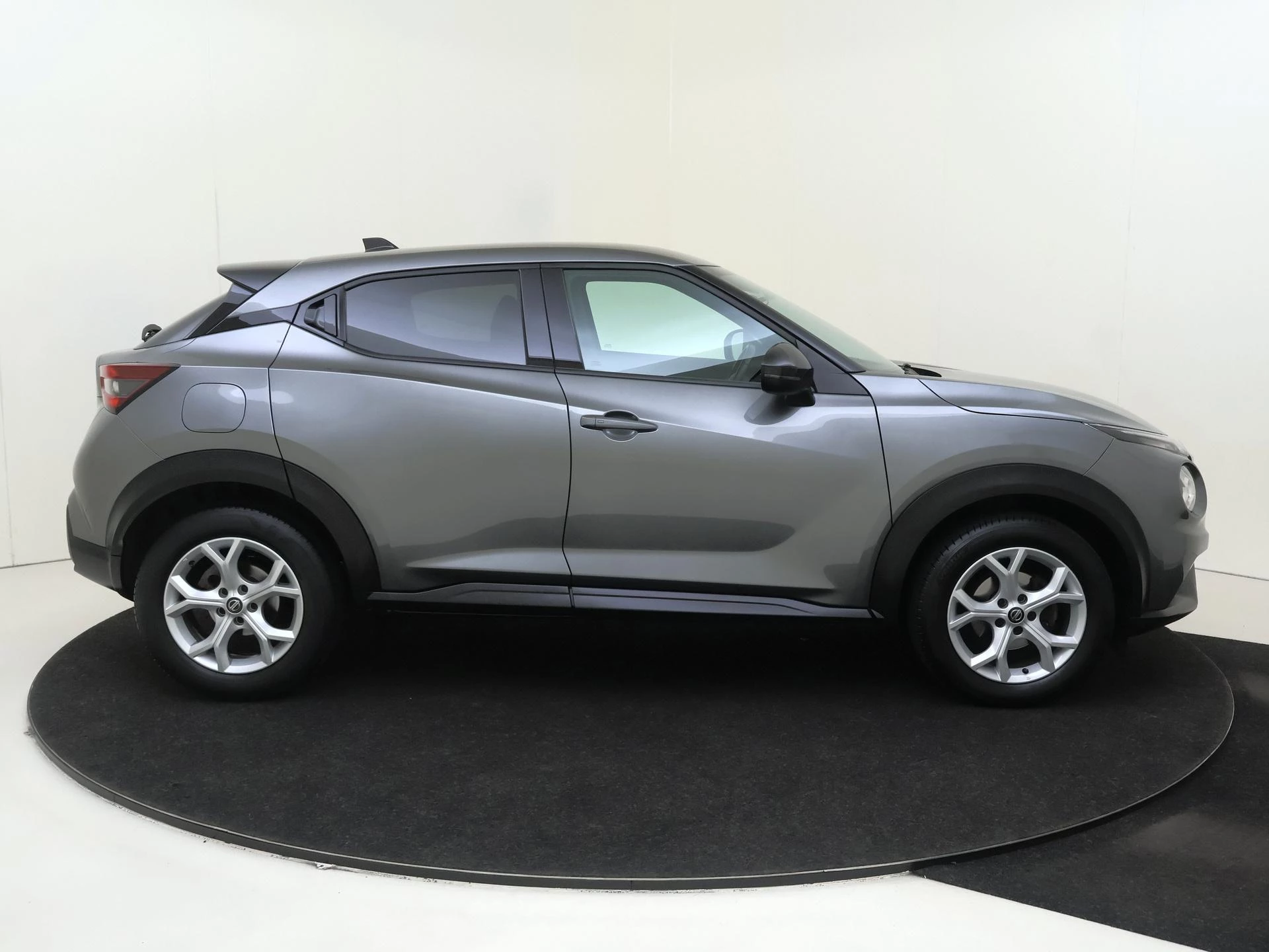 Nissan-Juke-image-8