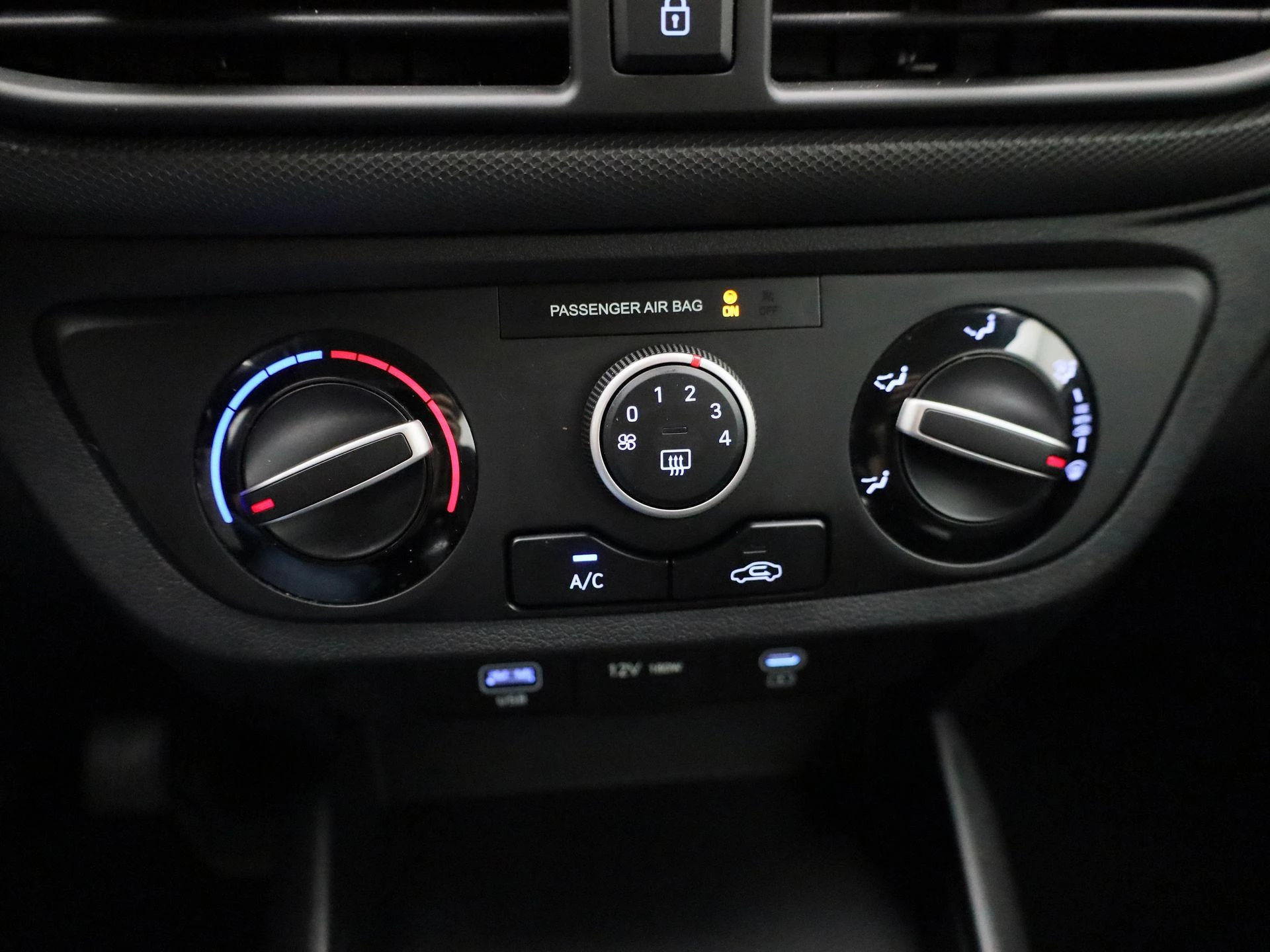 Hyundai-i10-image-18