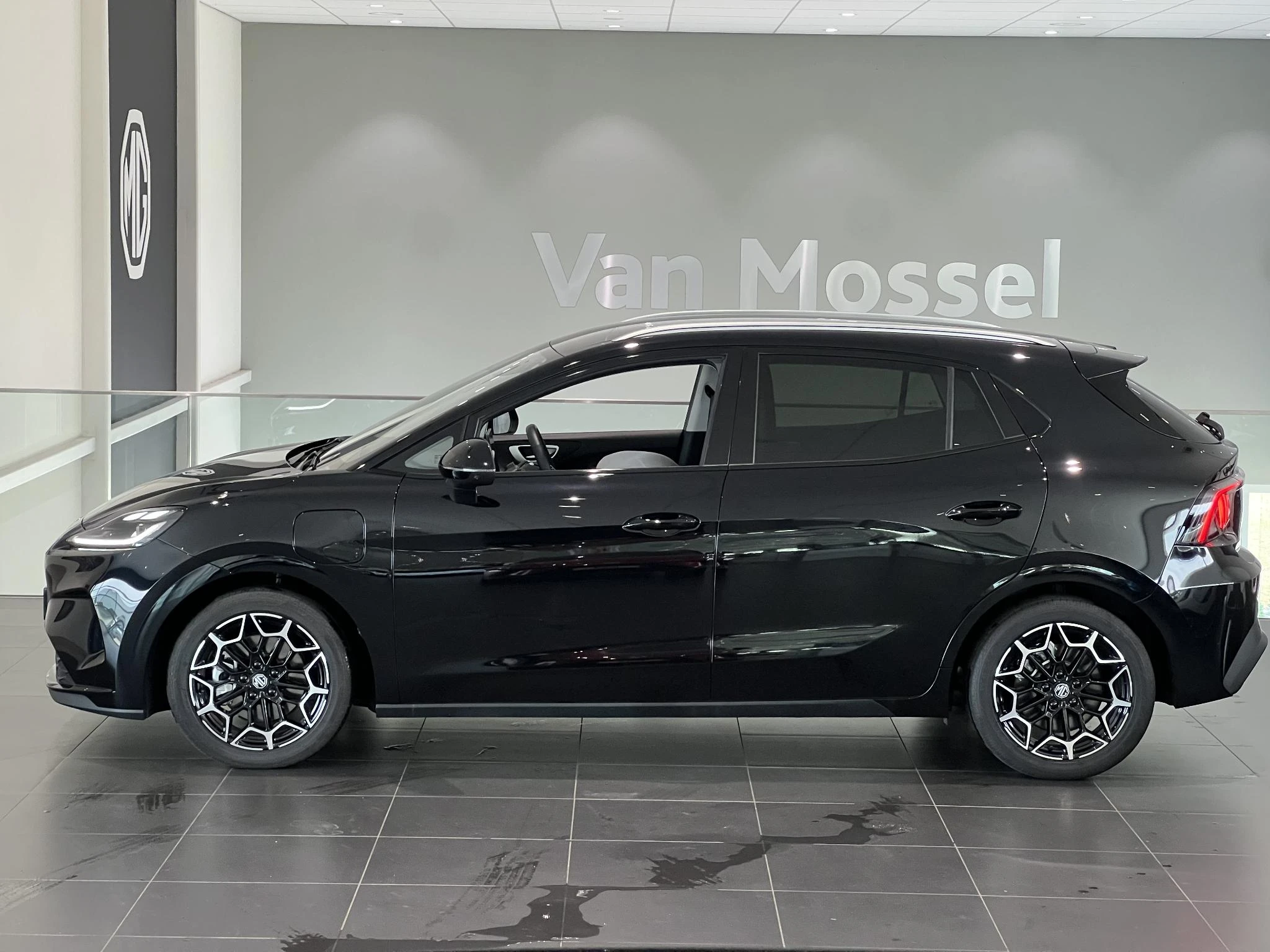 MG-MG4 EV Urban-image-4