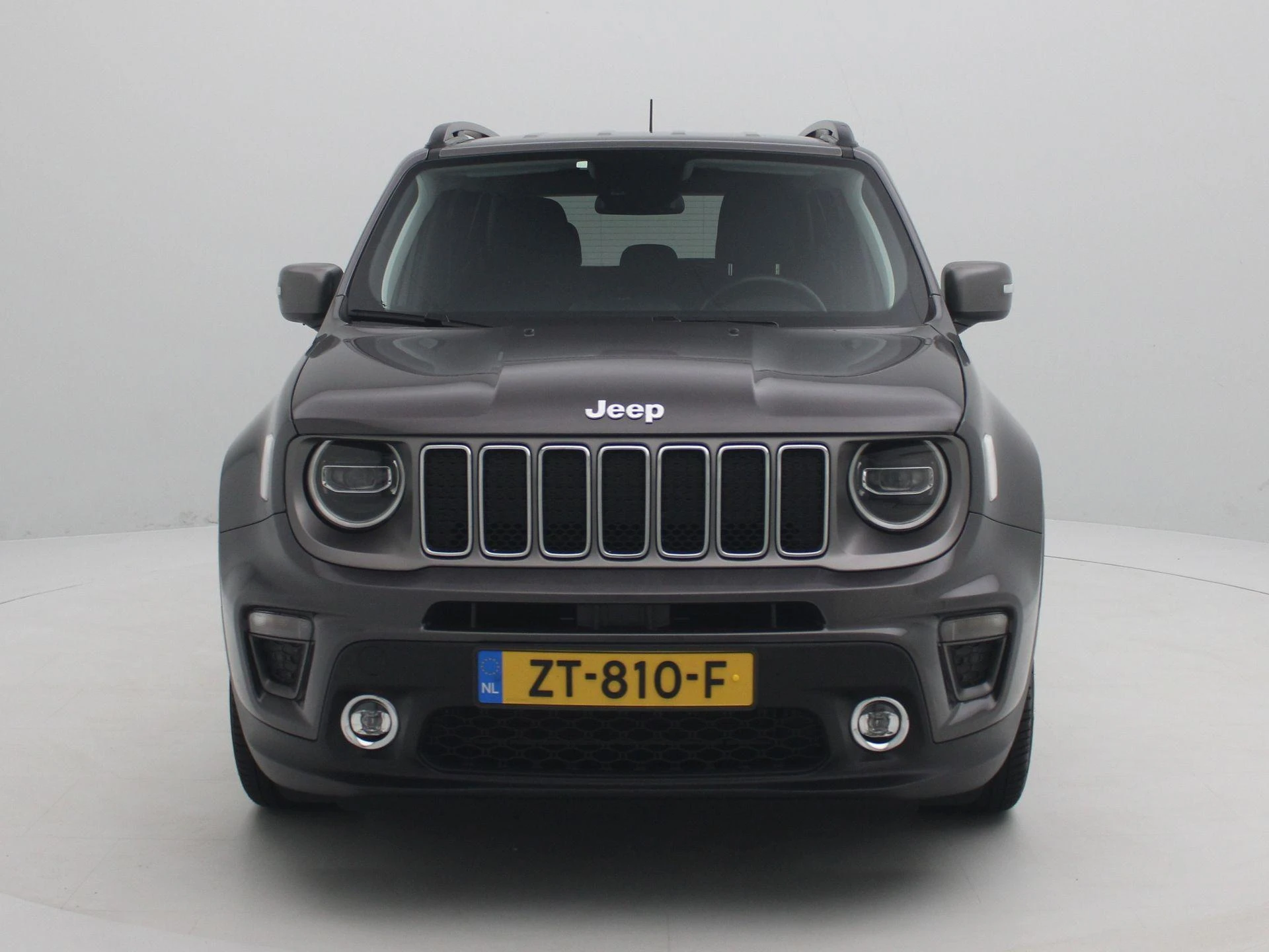 Jeep-Renegade-image-2