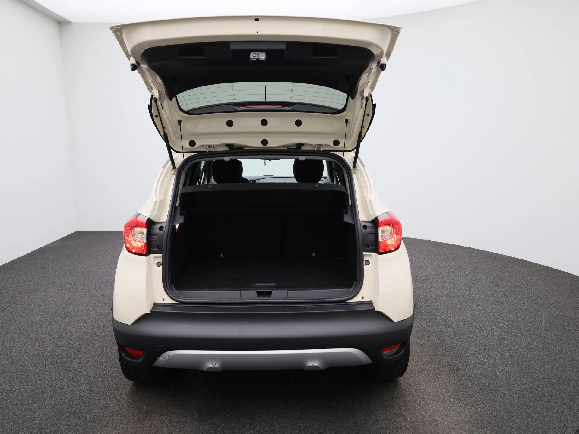 Renault-Captur-image-10